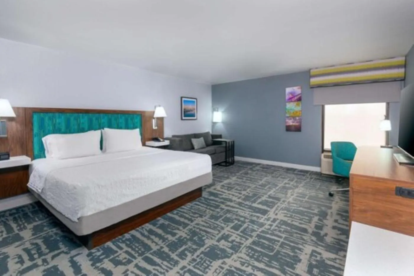 Bed in Hampton Inn Salisbury