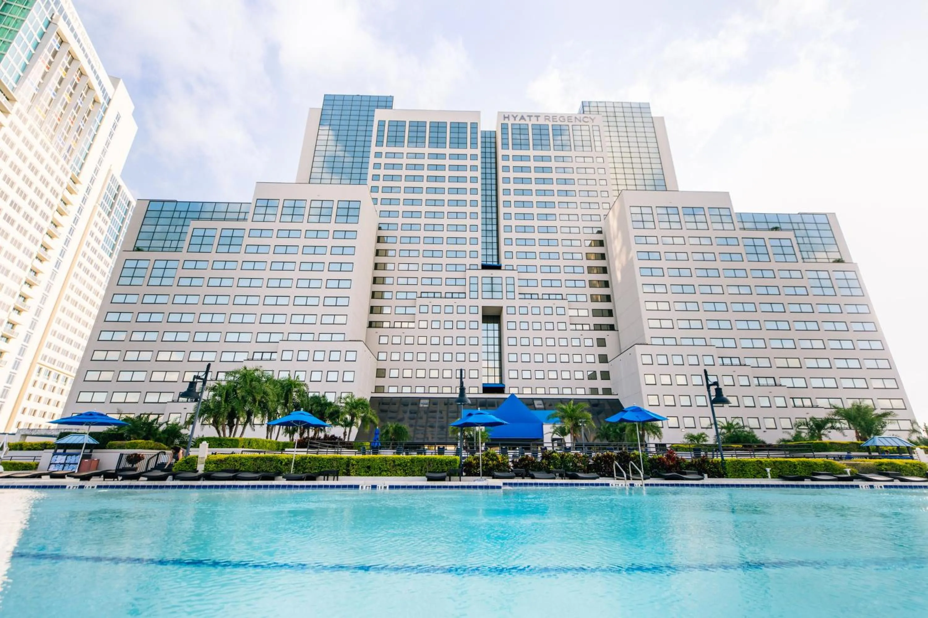 Property building in Hyatt Regency Orlando