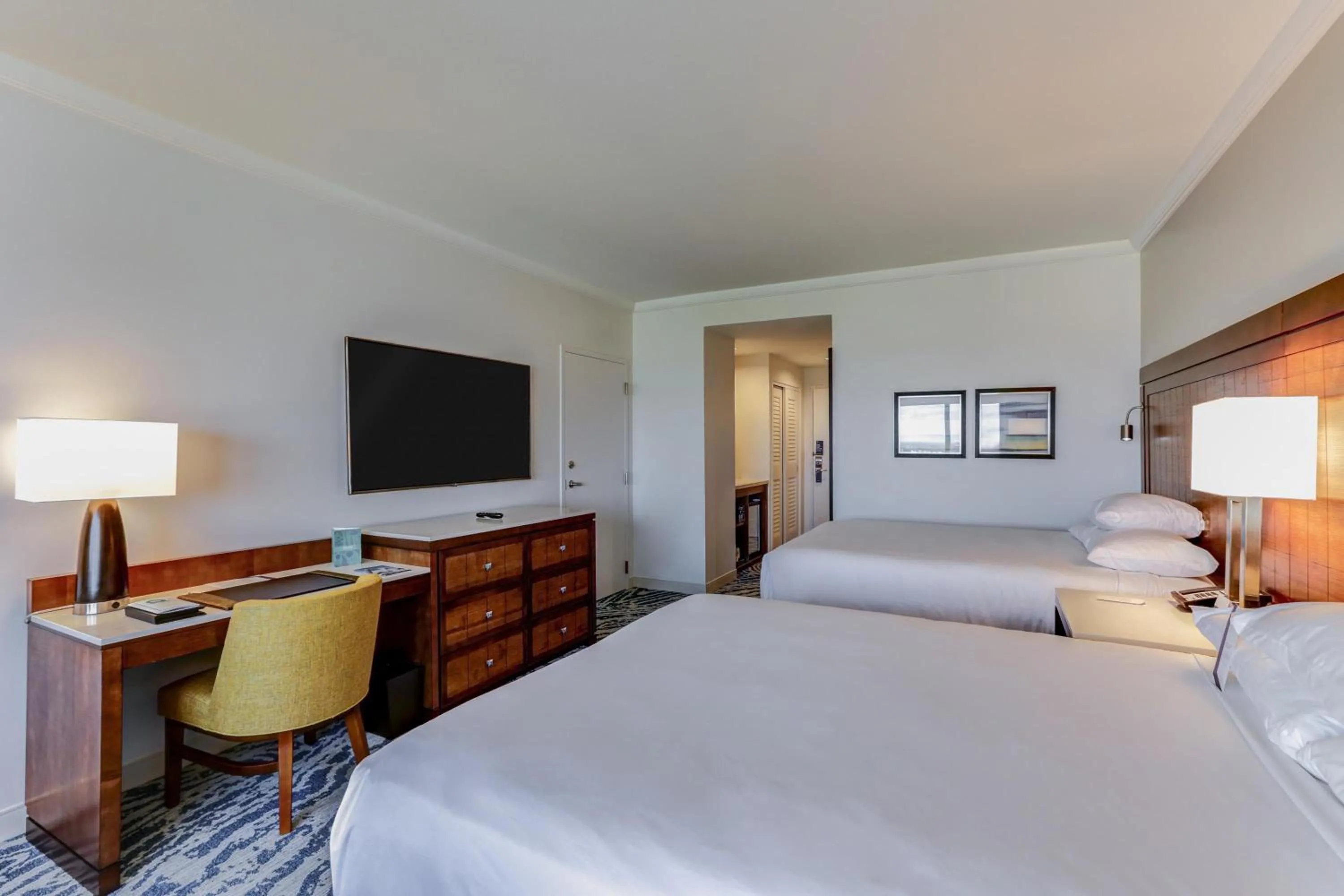 Bedroom, Bed in Hyatt Regency Orlando