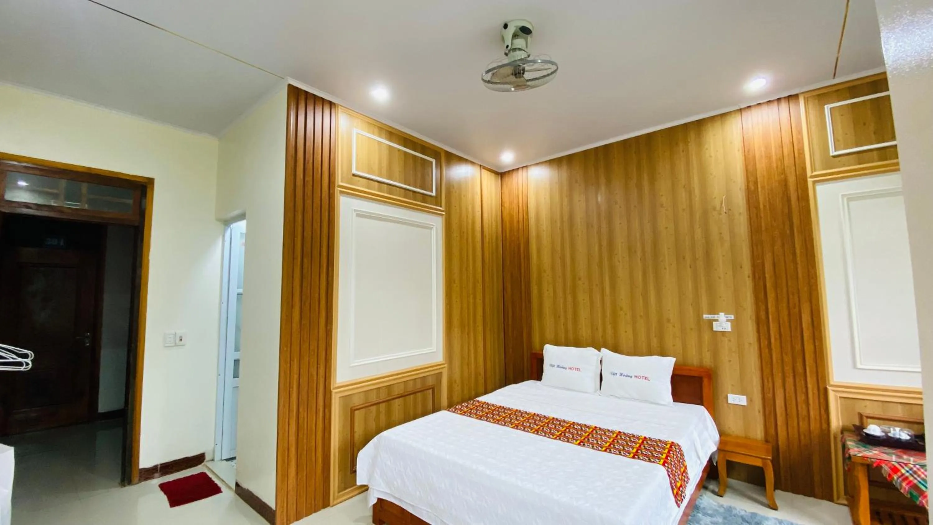 Bedroom in Viet Hoang Hotel Bao Lac