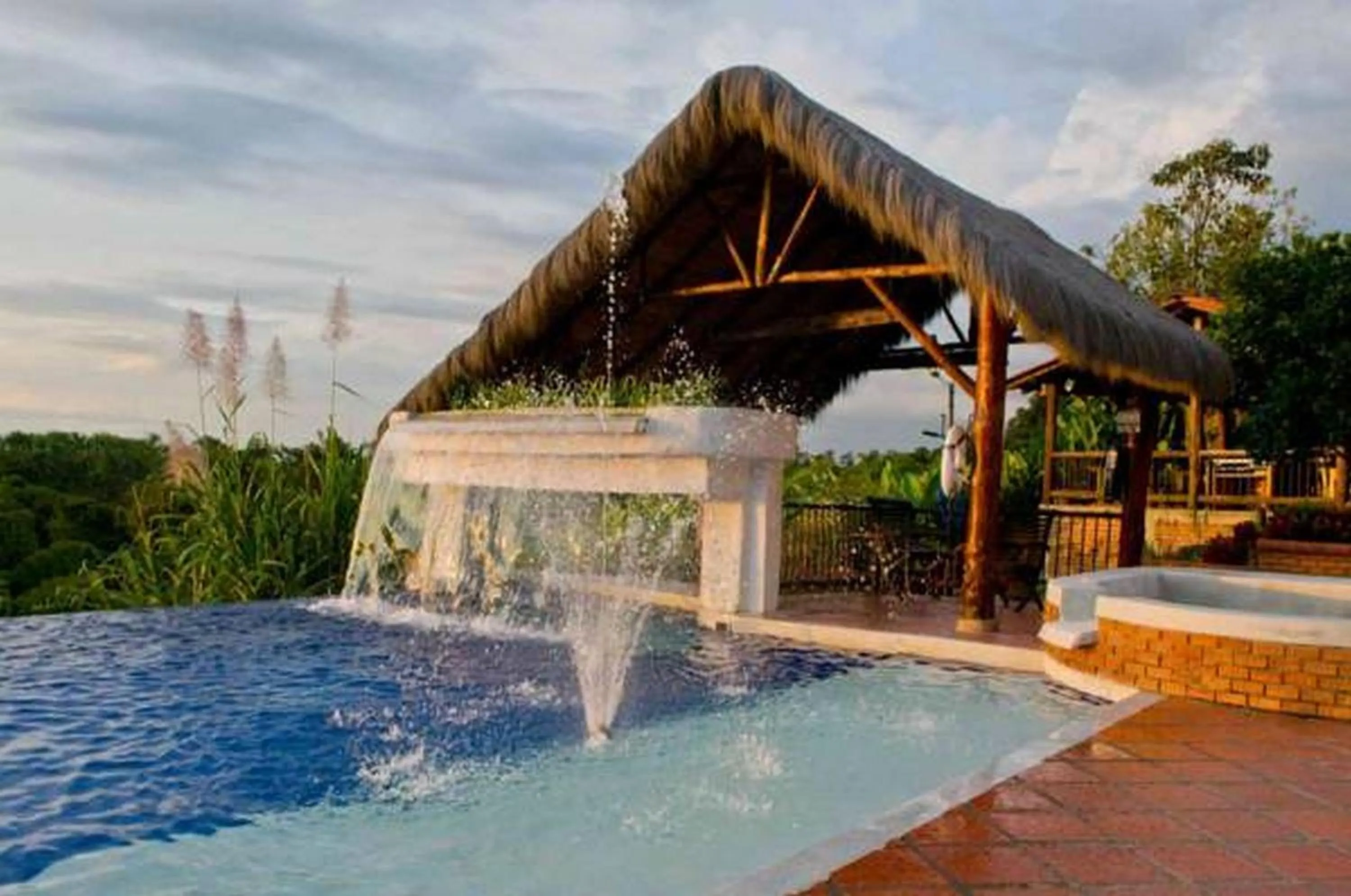 Swimming pool in Hotel Hacienda Combia