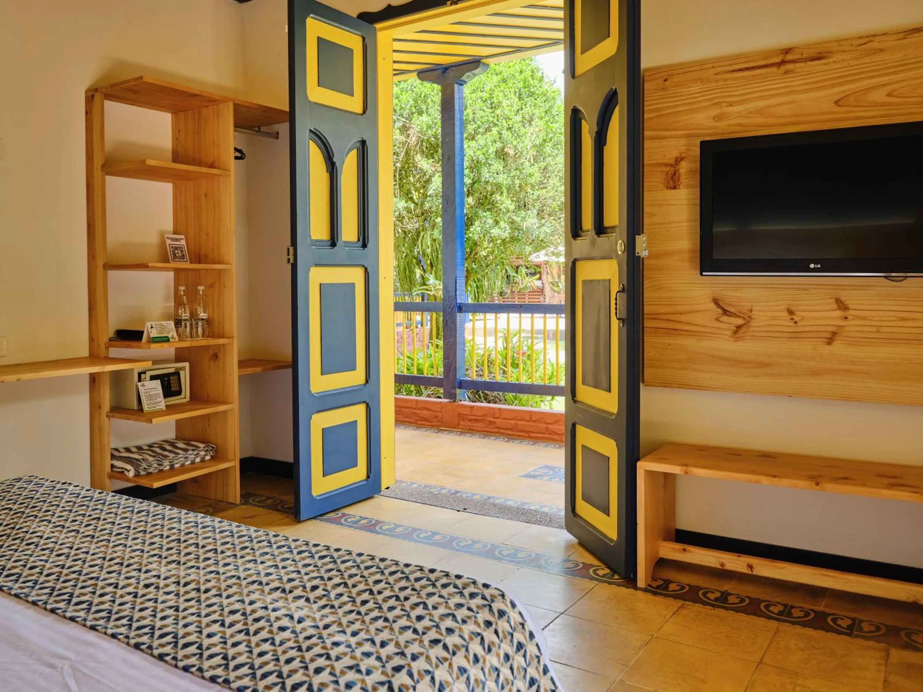 TV and multimedia, Bed in Hotel Hacienda Combia