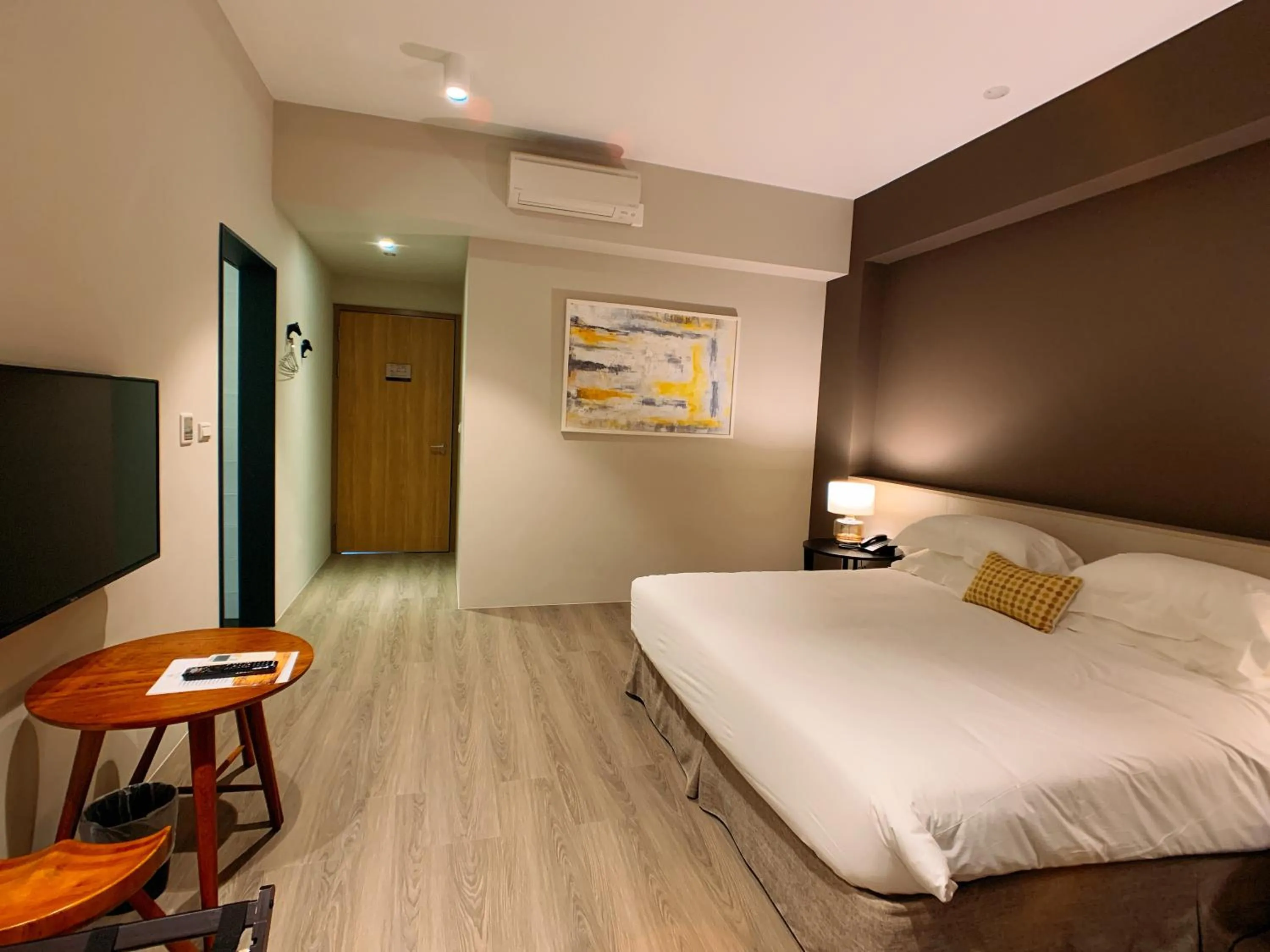 Photo of the whole room, Bed in Buluba-Green Fields