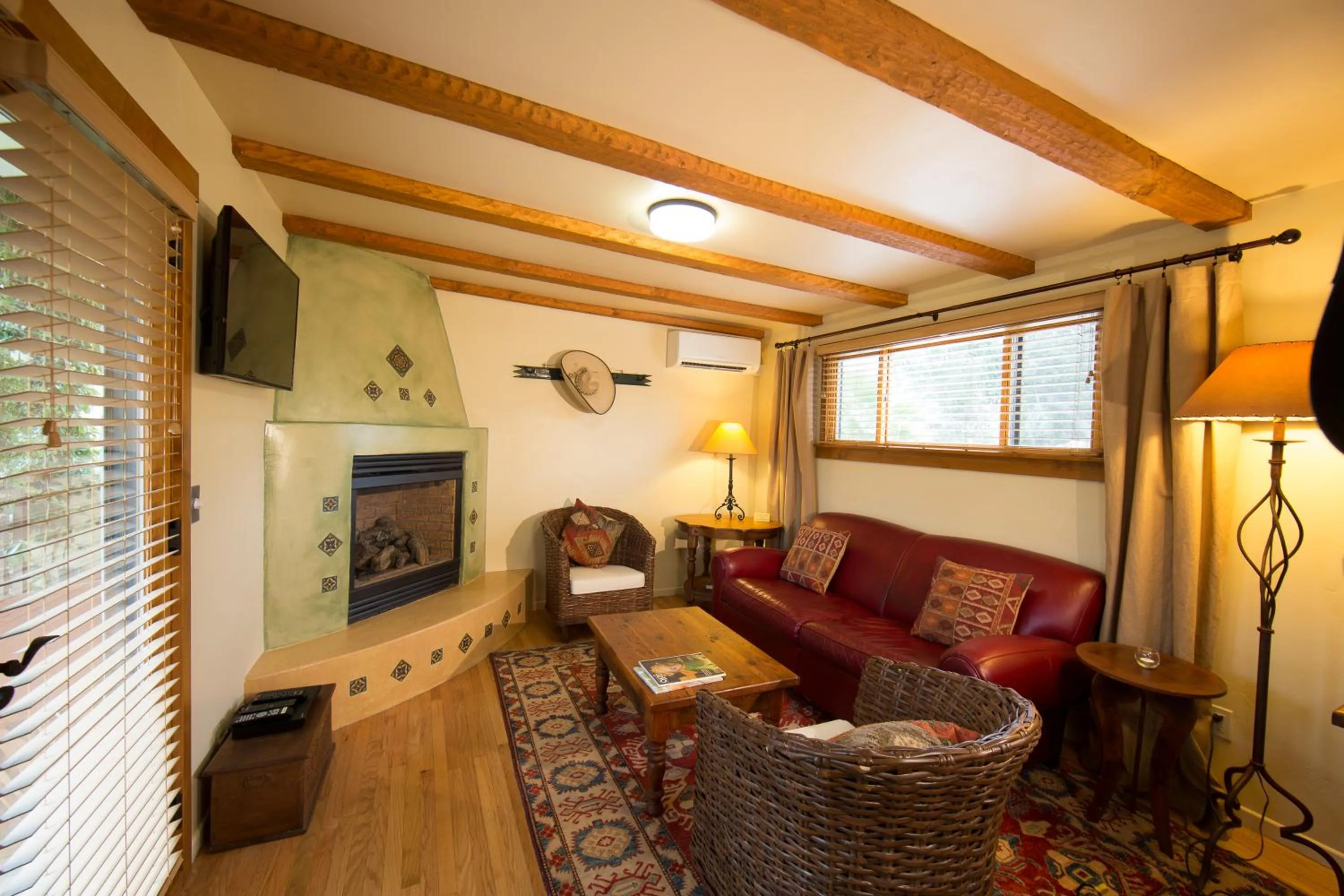 Seating area in Blue Iguana Inn