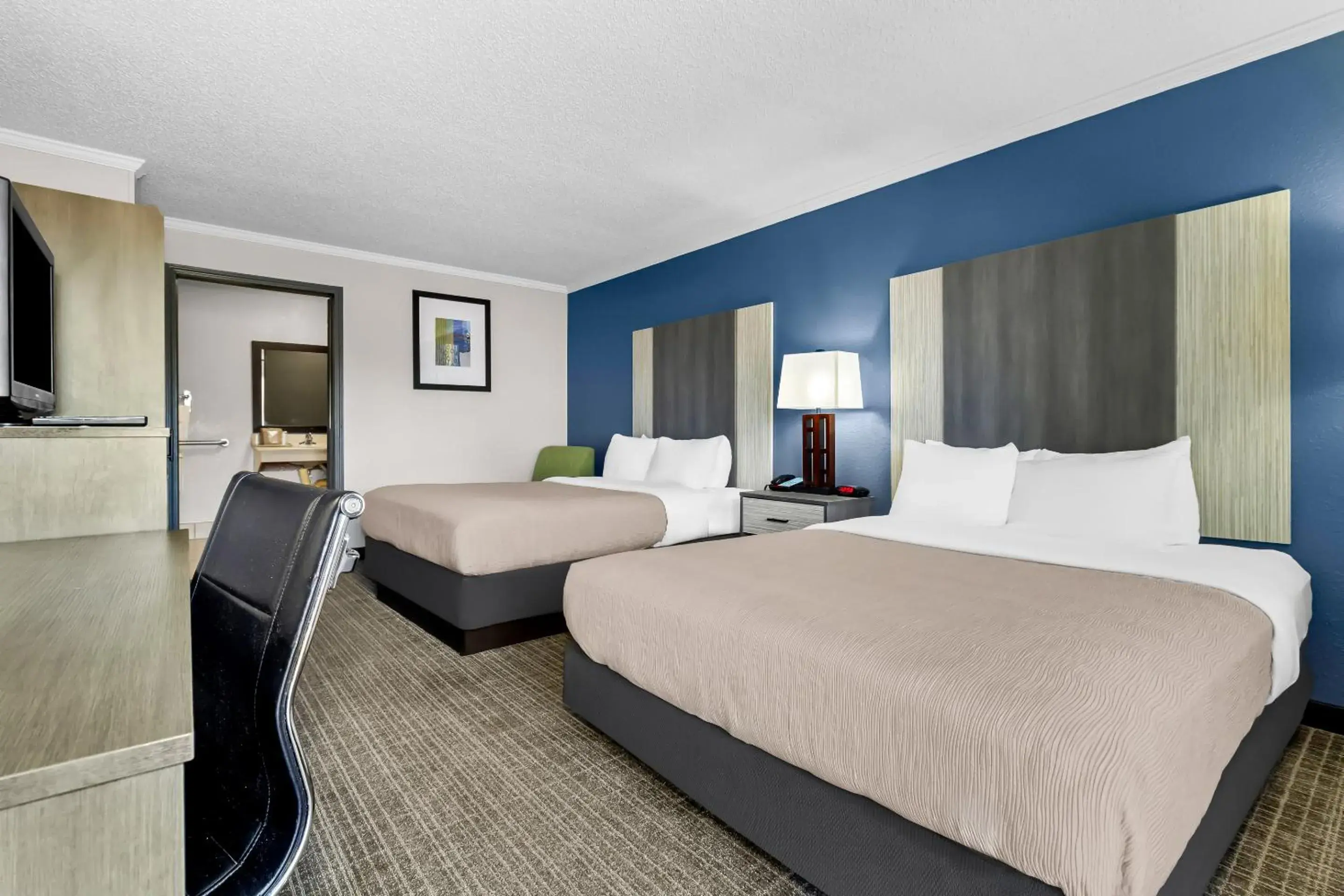 Queen Room with Two Queen Beds - Accessible/Non-Smoking in Quality Inn & Suites Florence Civic Center Queen Room with Two Queen Beds - Accessible/Non-Smoking in Quality Inn & Suites Florence Civic Center