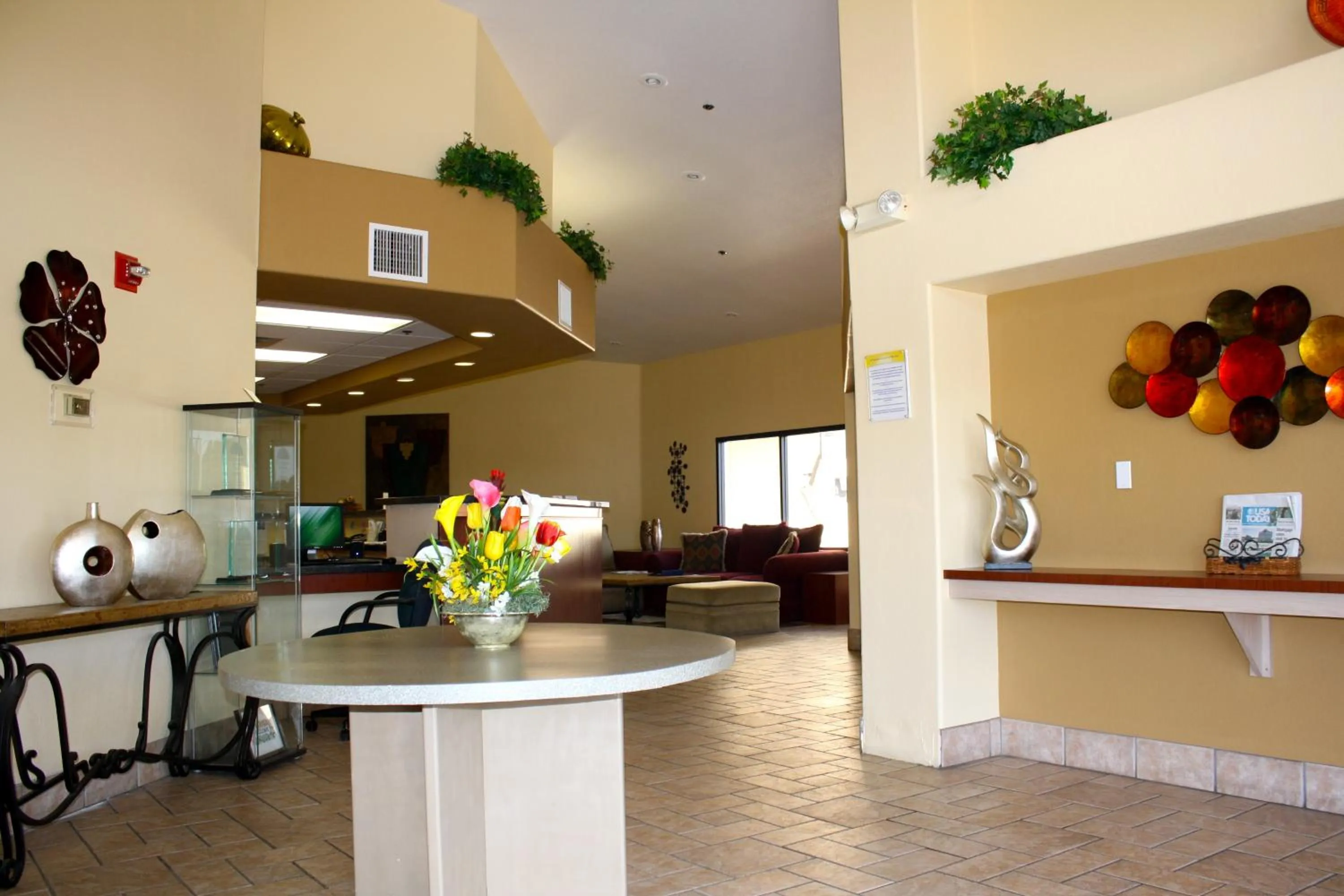 Lobby or reception in Days Inn by Wyndham Globe