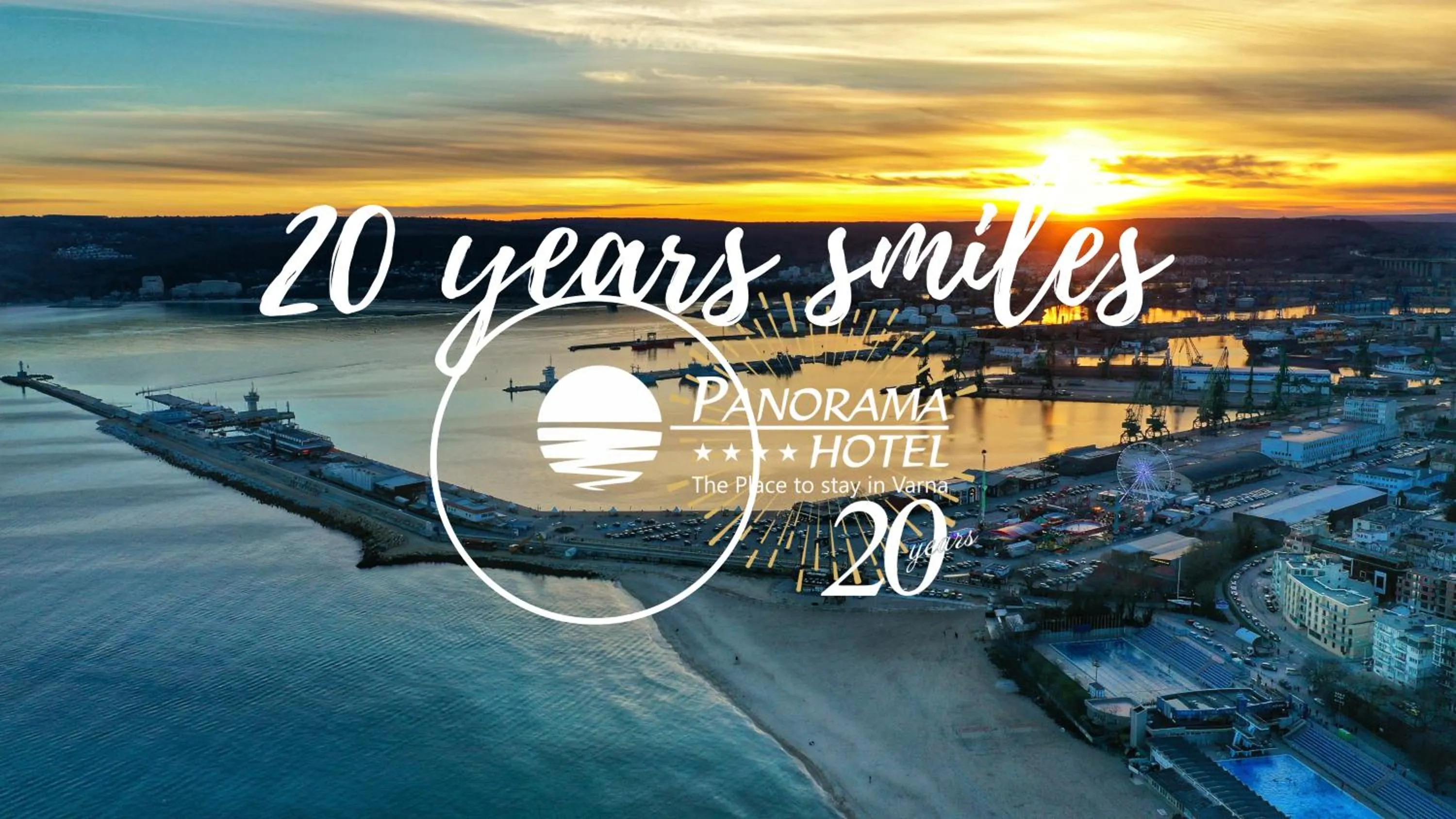 Sunset in Panorama Hotel - Free EV Charging Station