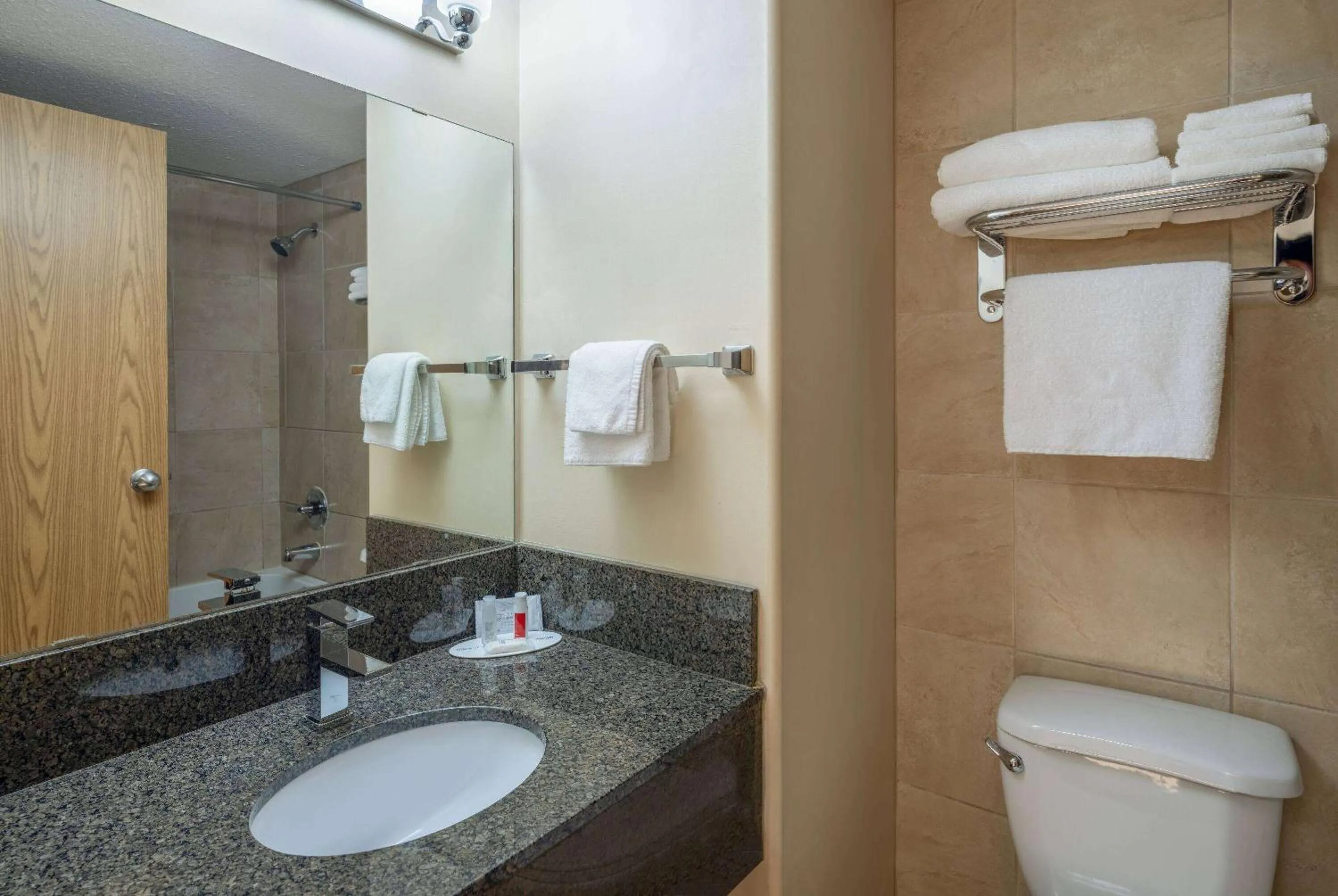 TV and multimedia in Super 8 by Wyndham Edmonton International Airport