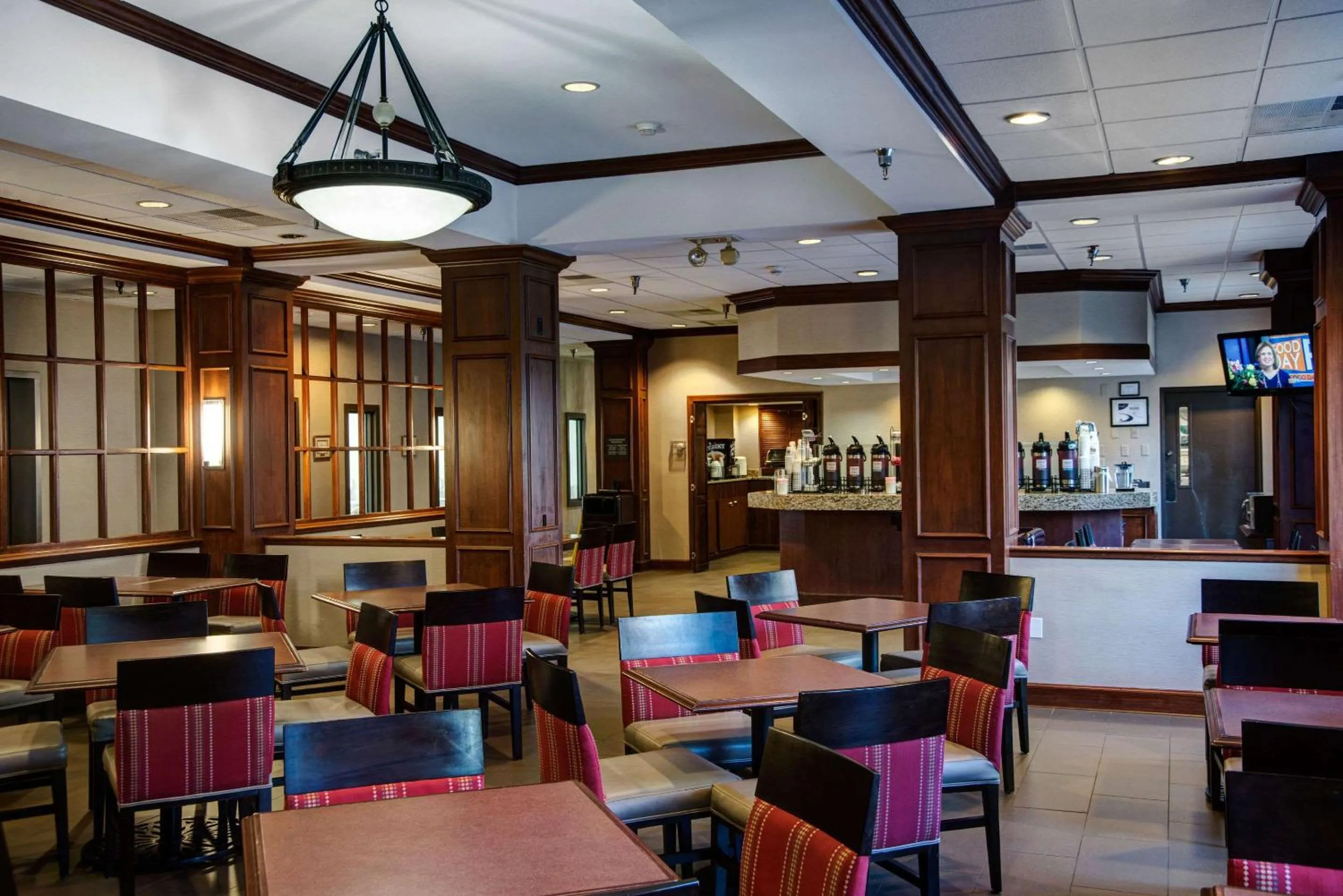 Breakfast in Comfort Inn Hummelstown near the Park - Hershey