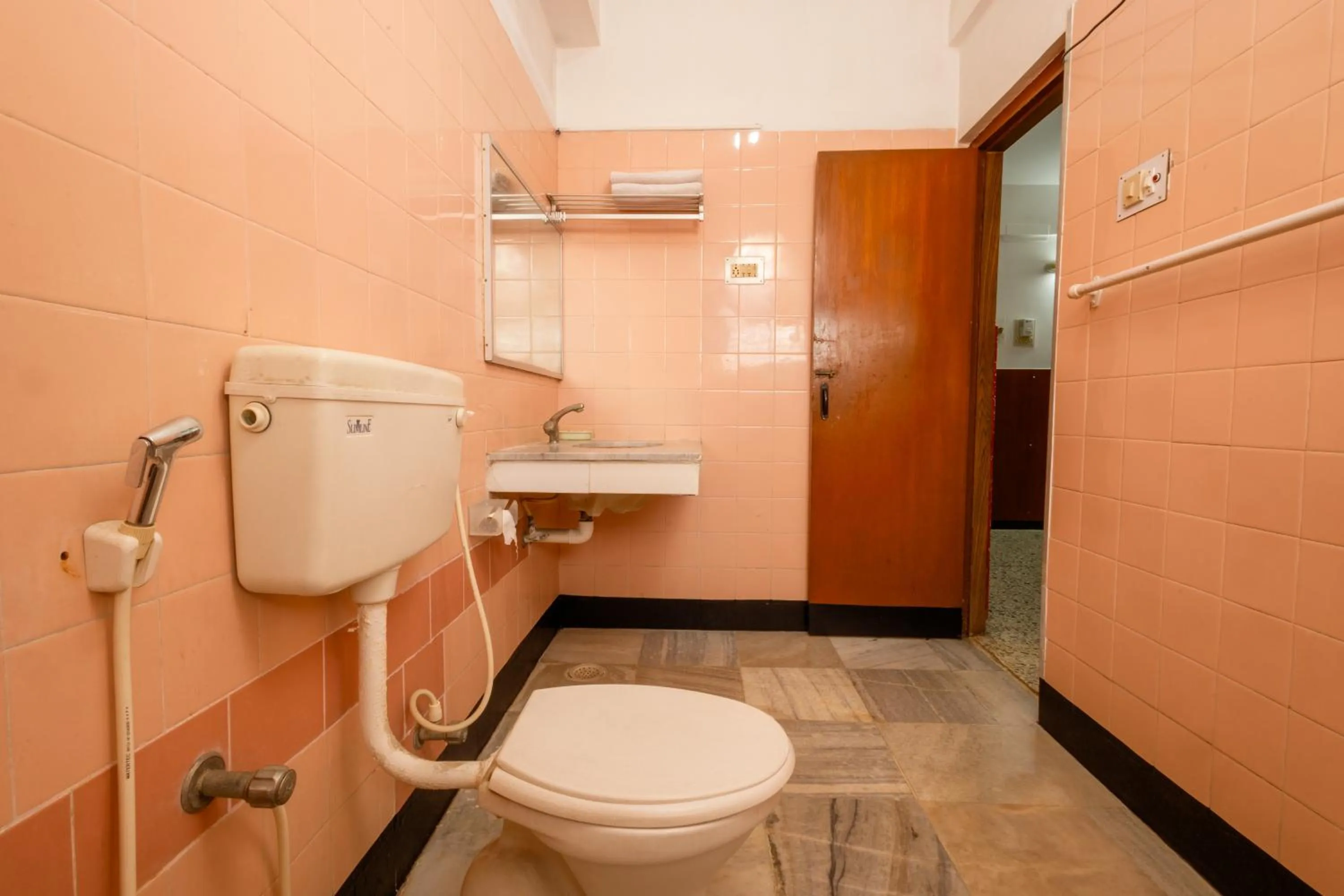 Bathroom in Hotel Srilakshmi