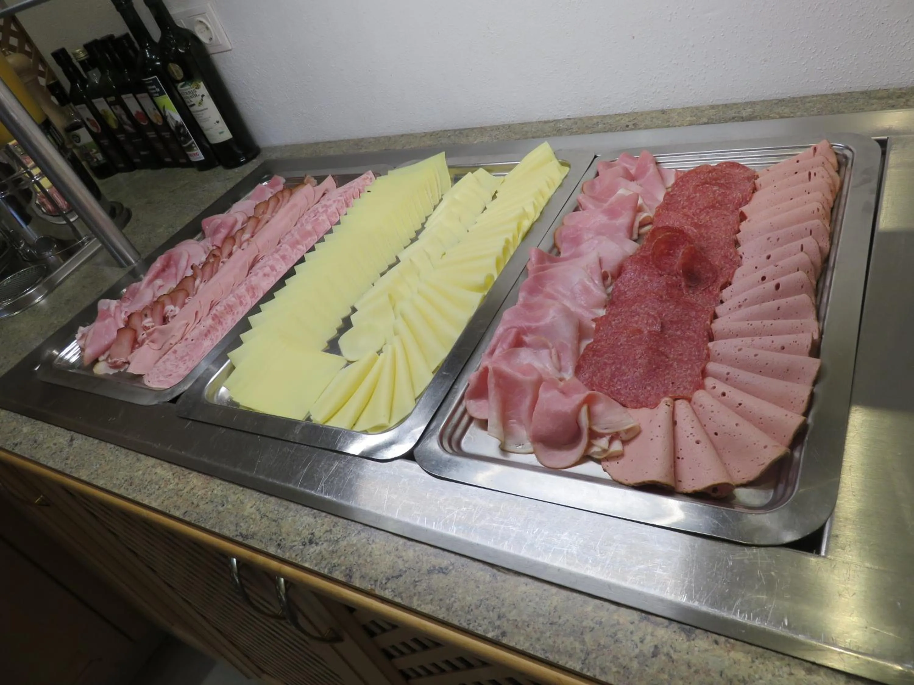 Buffet breakfast in Hotel Eder