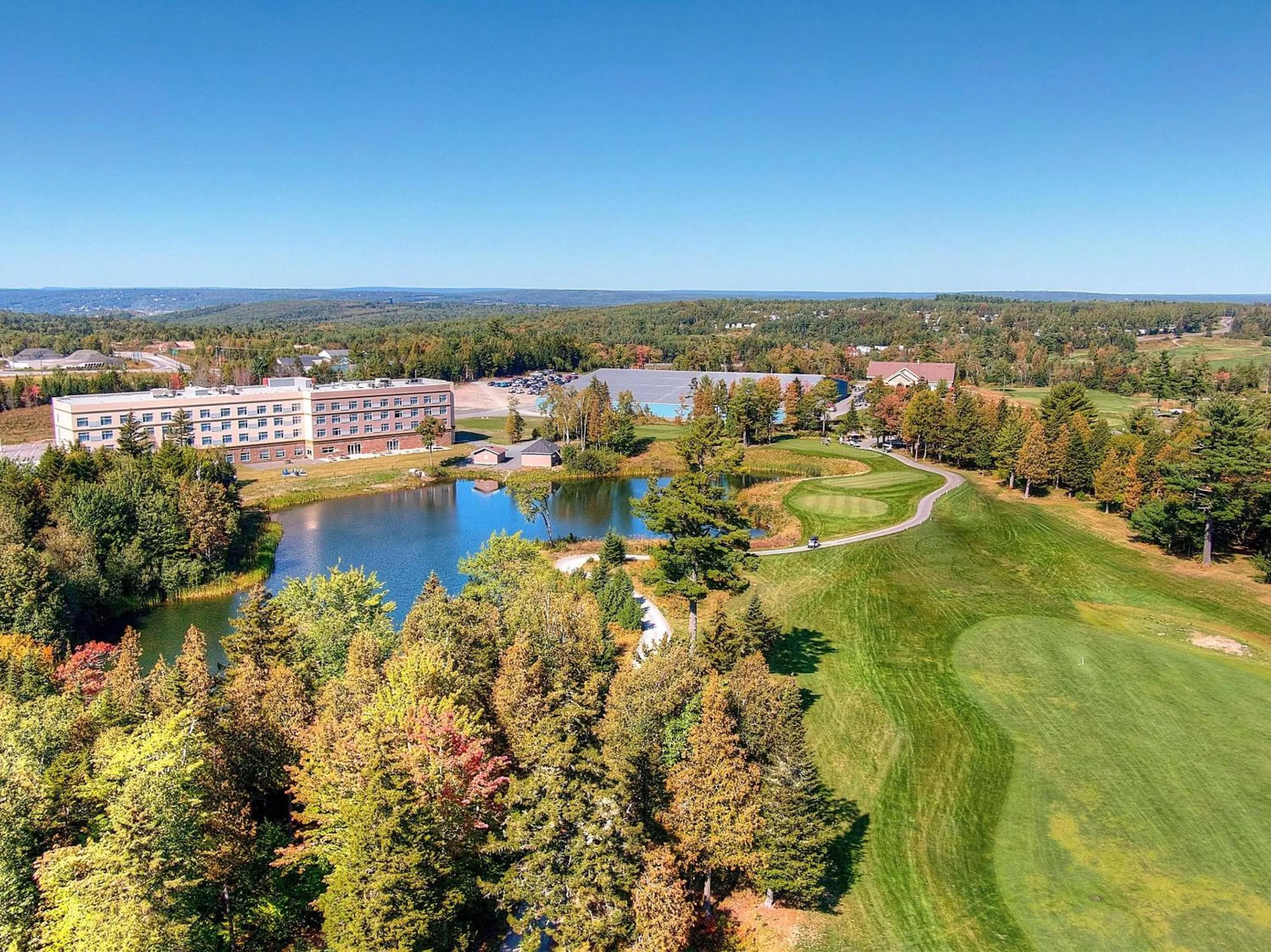 Golfcourse in Radisson Kingswood Hotel & Suites, Fredericton