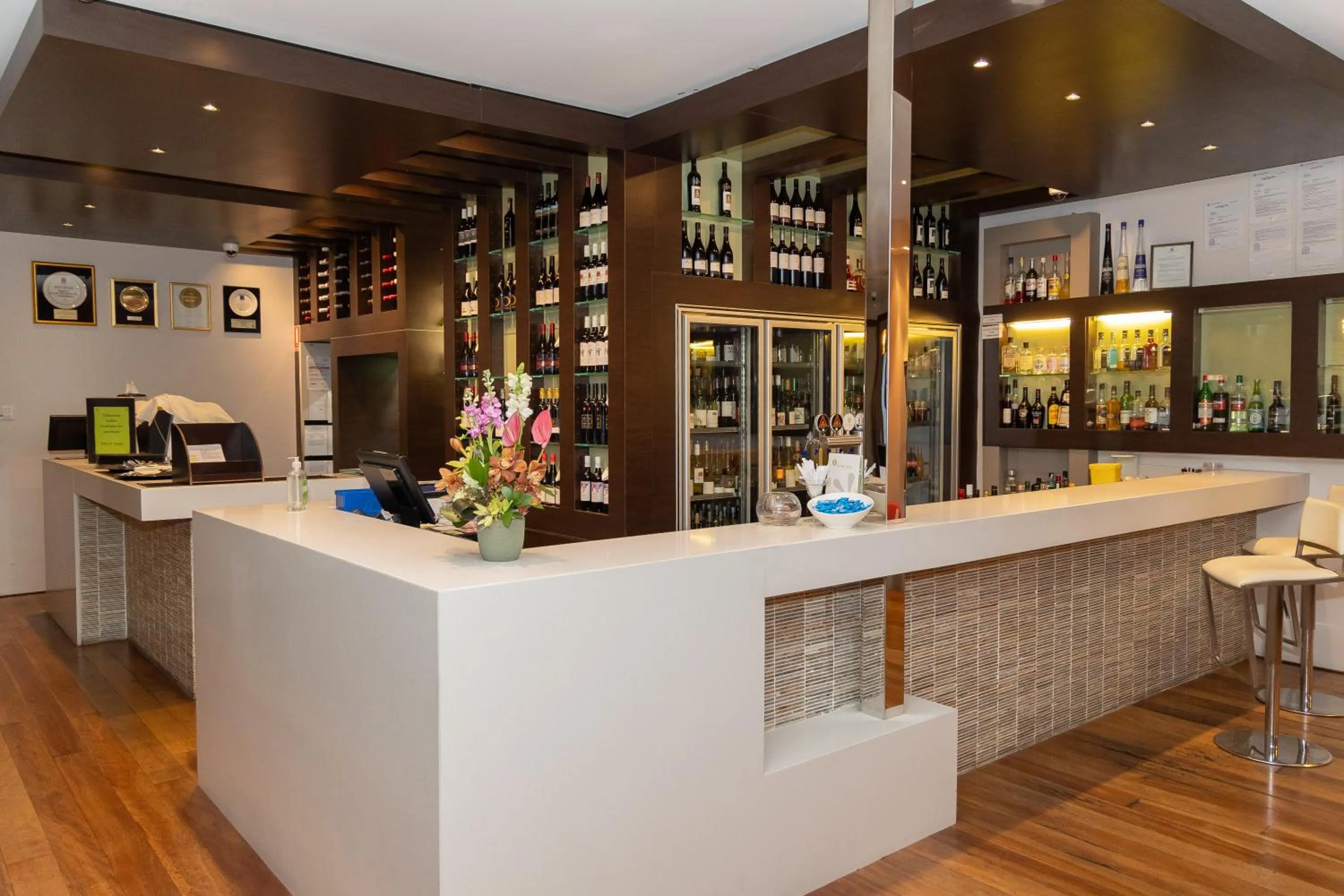 Lounge or bar in Dog Rock Motel