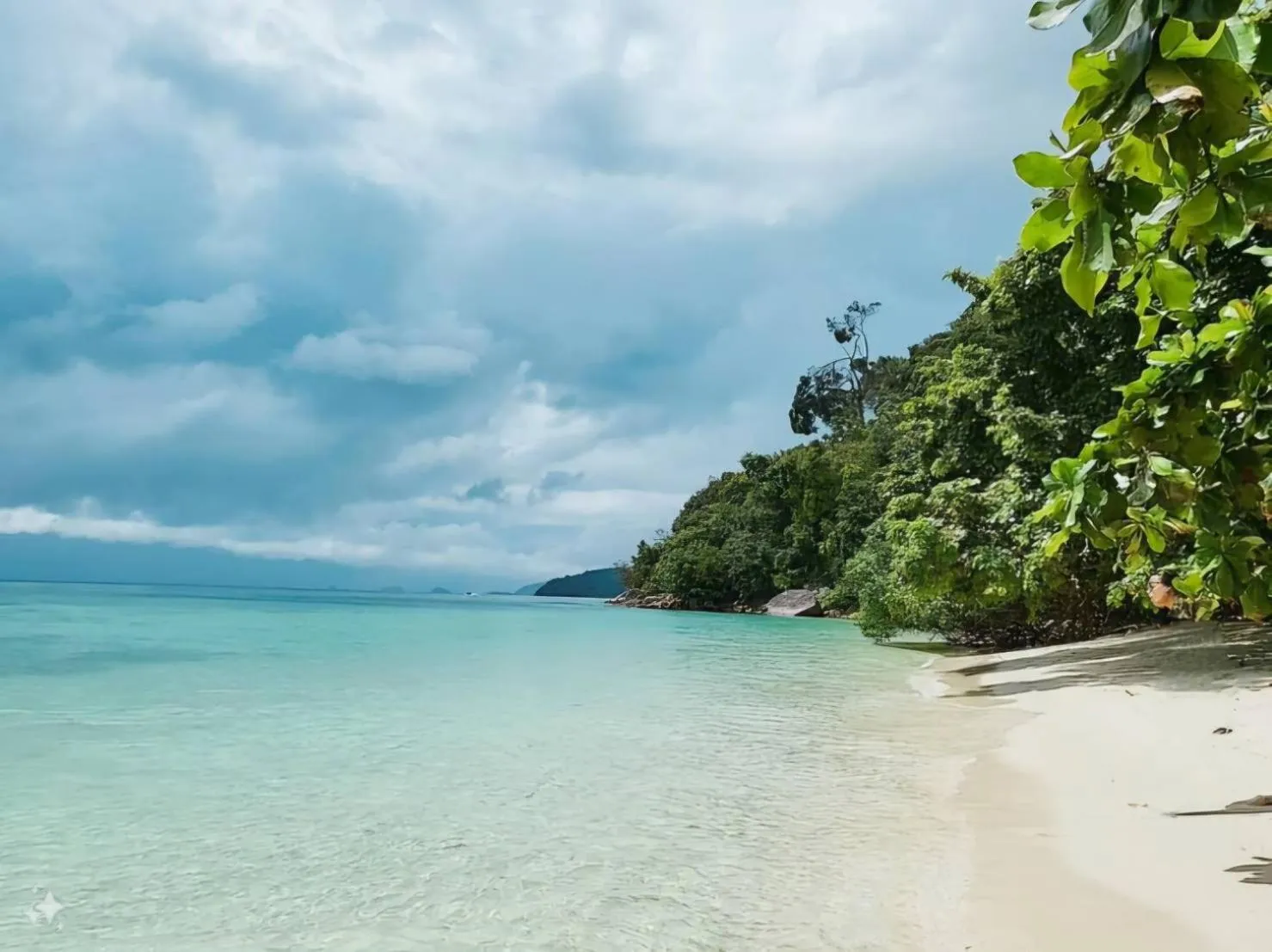 Beach in Charming Lipe Beach Resort