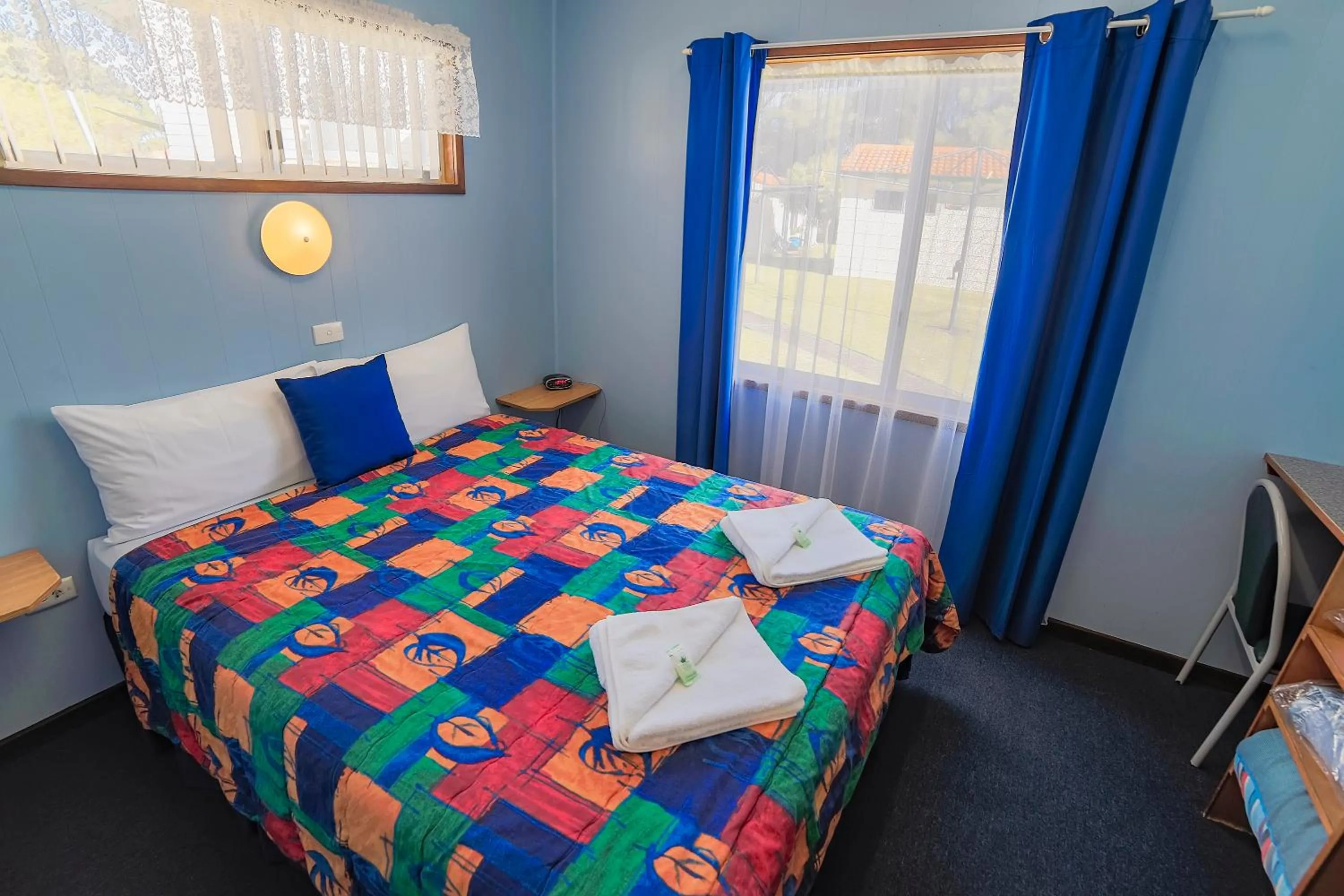 Photo of the whole room, Bed in Havana Villas