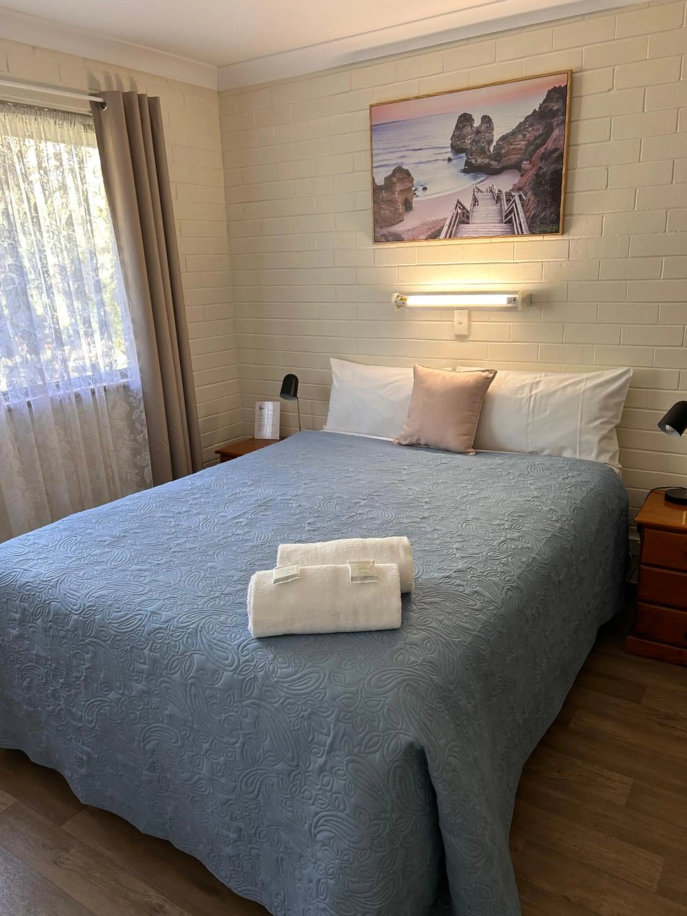 Bedroom, Bed in Emu Beach Chalets