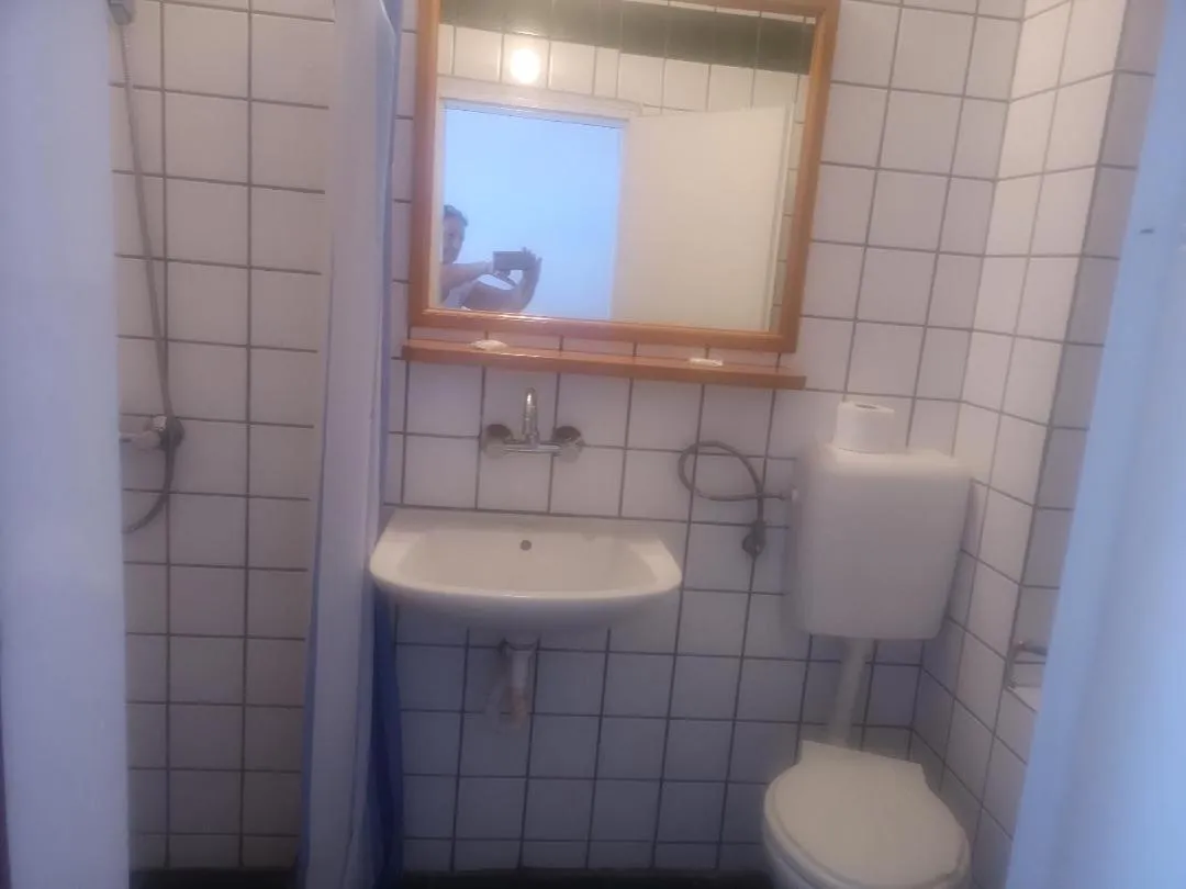 Shower in Family Hotel Verona