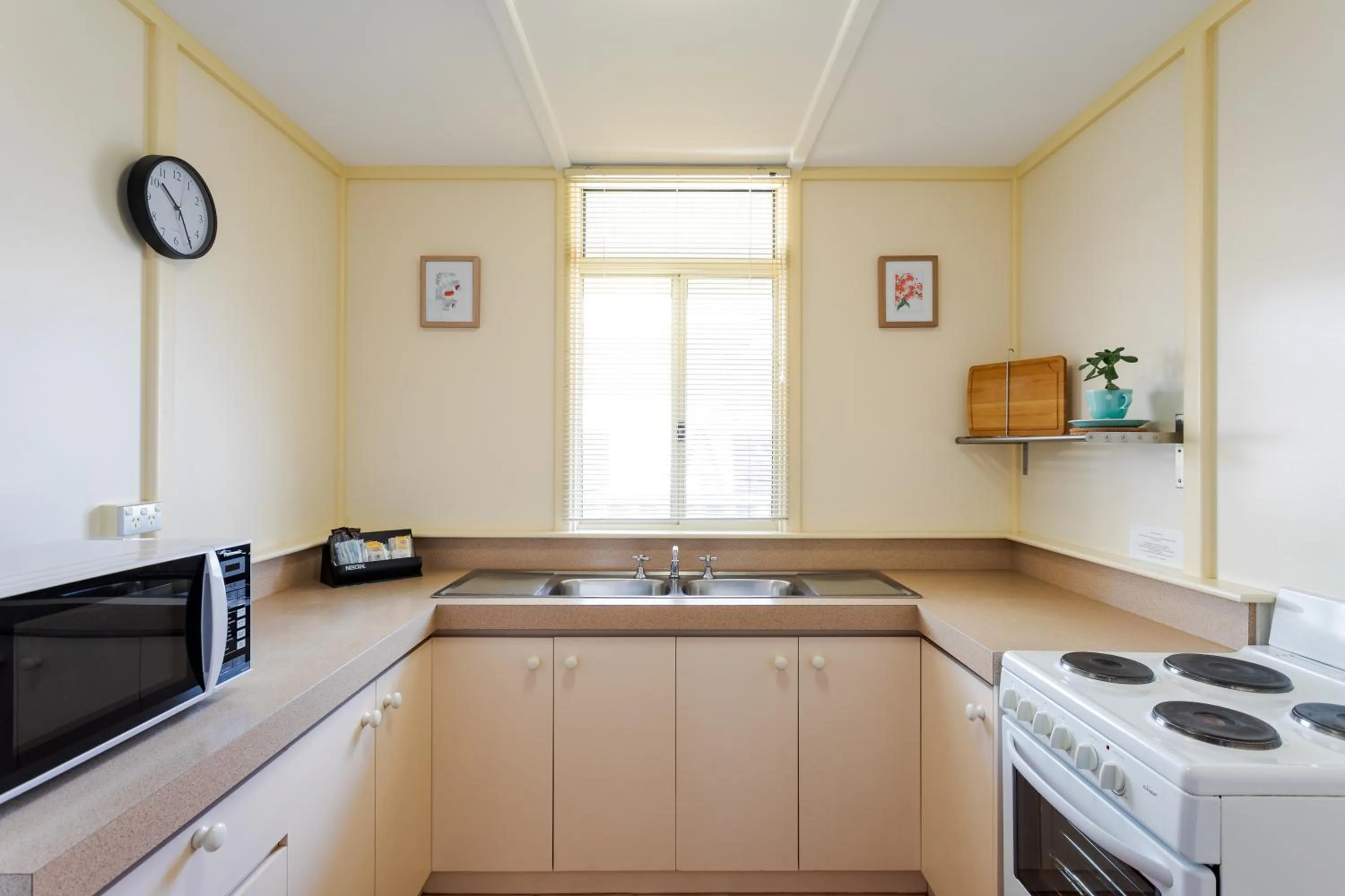 Park Avenue Holiday Units