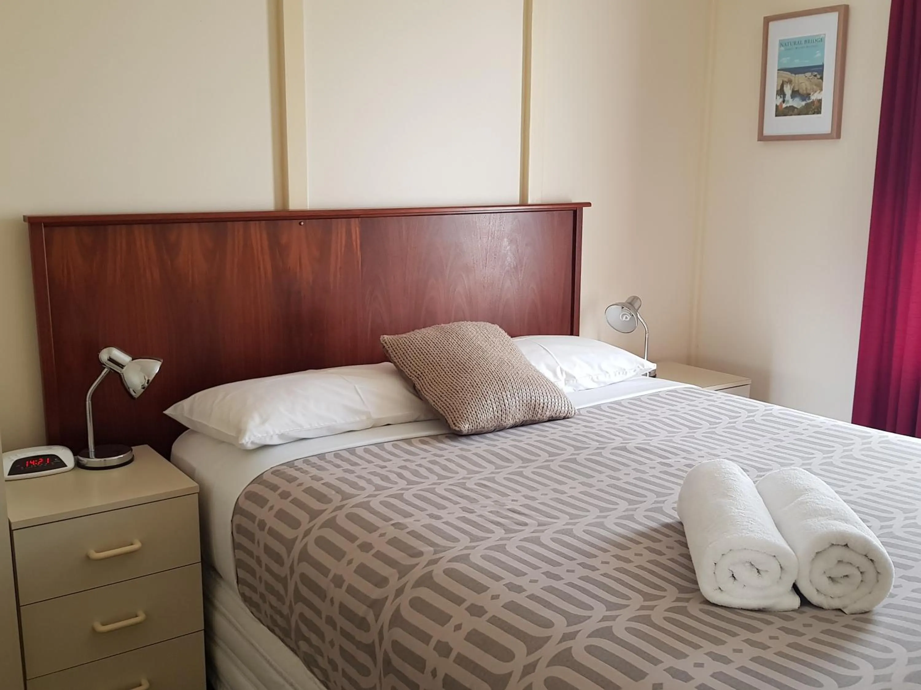 Bed in Park Avenue Holiday Units