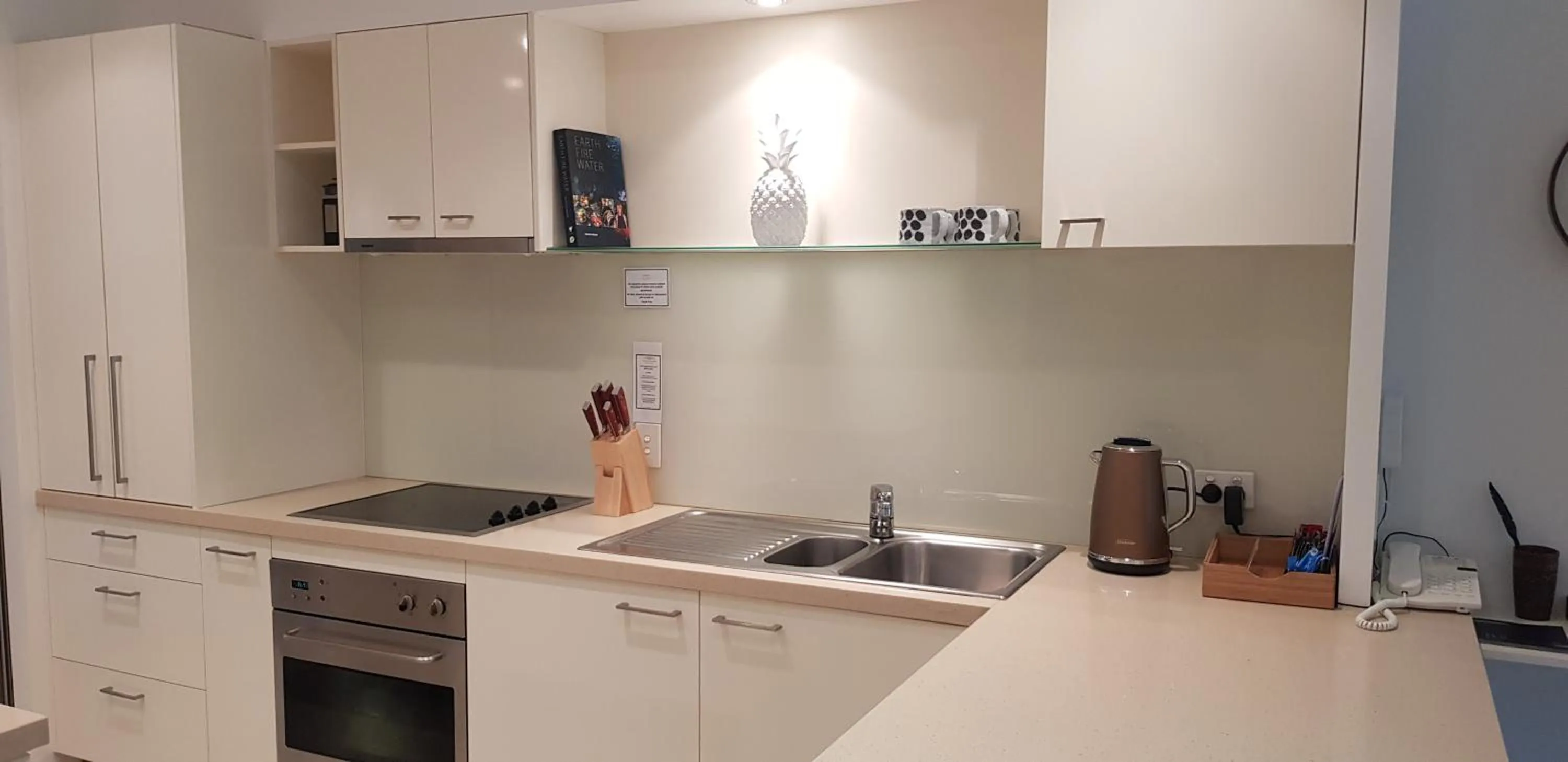 Kitchen or kitchenette in Noosa Springs Golf & Spa Resort