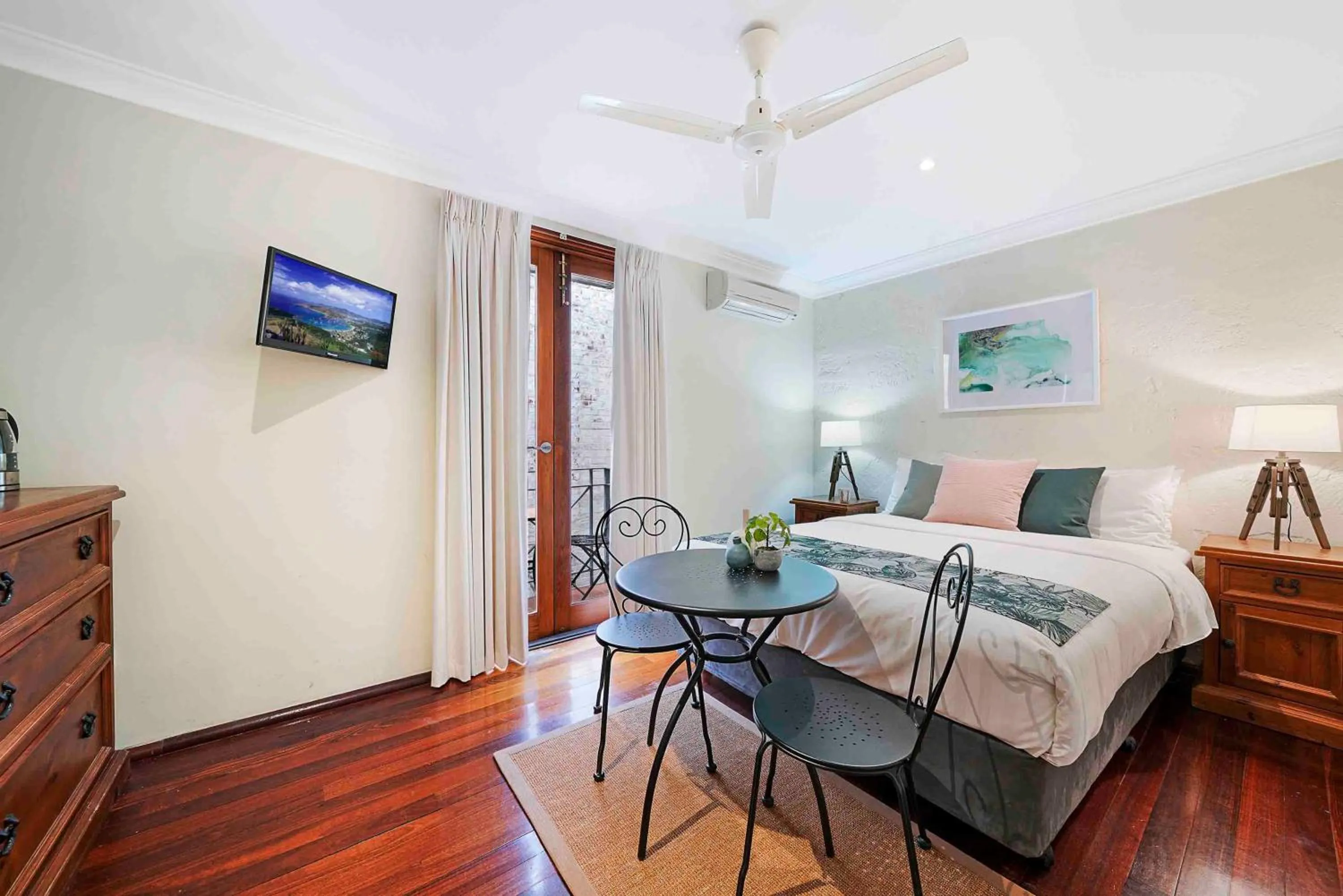 Photo of the whole room in Fremantle Port Mill Bed & Breakfast - Unique Accommodation