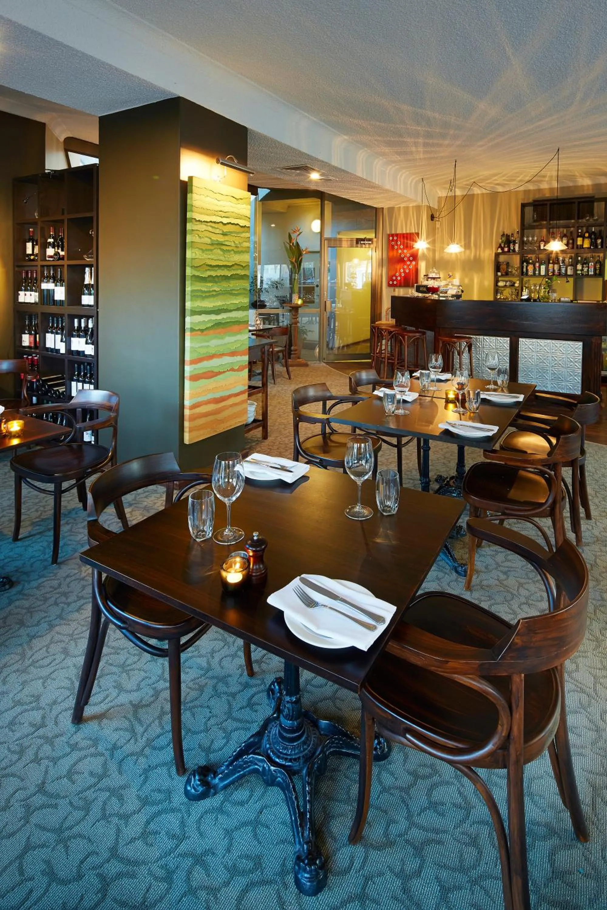 Restaurant/places to eat in Windsor Lodge