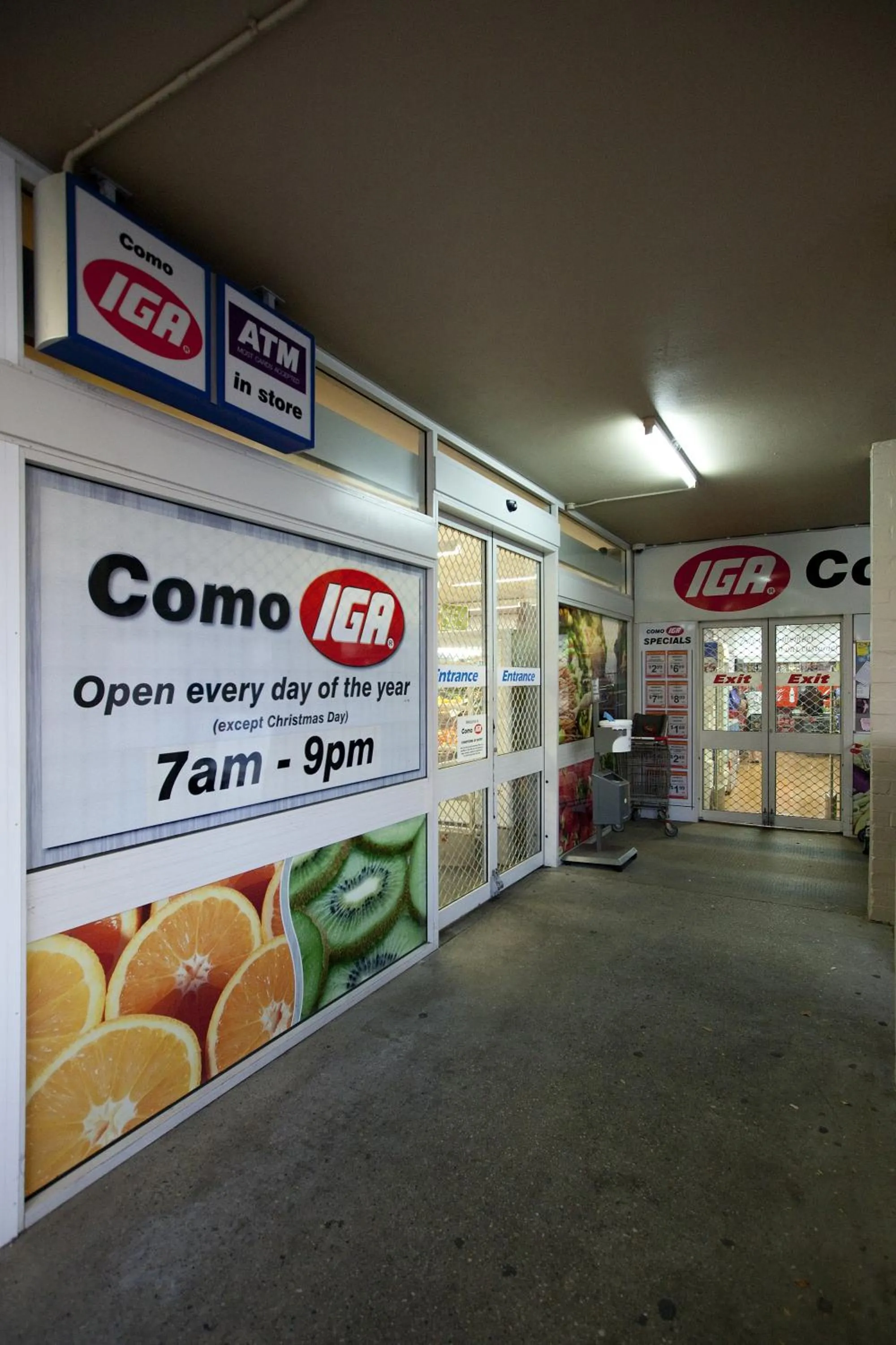 Supermarket/grocery shop in Windsor Lodge