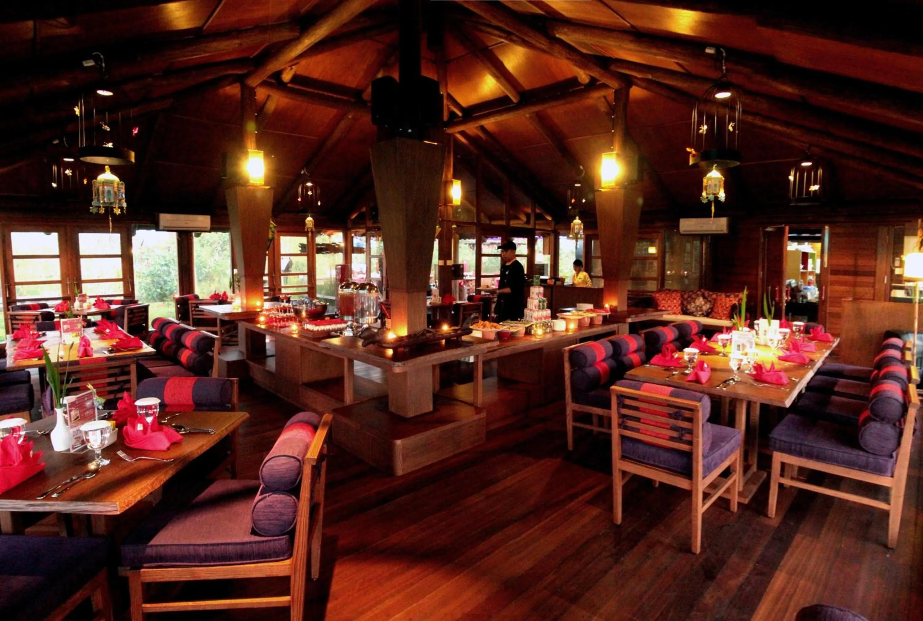 Restaurant/places to eat in Gardenia Resort and Spa