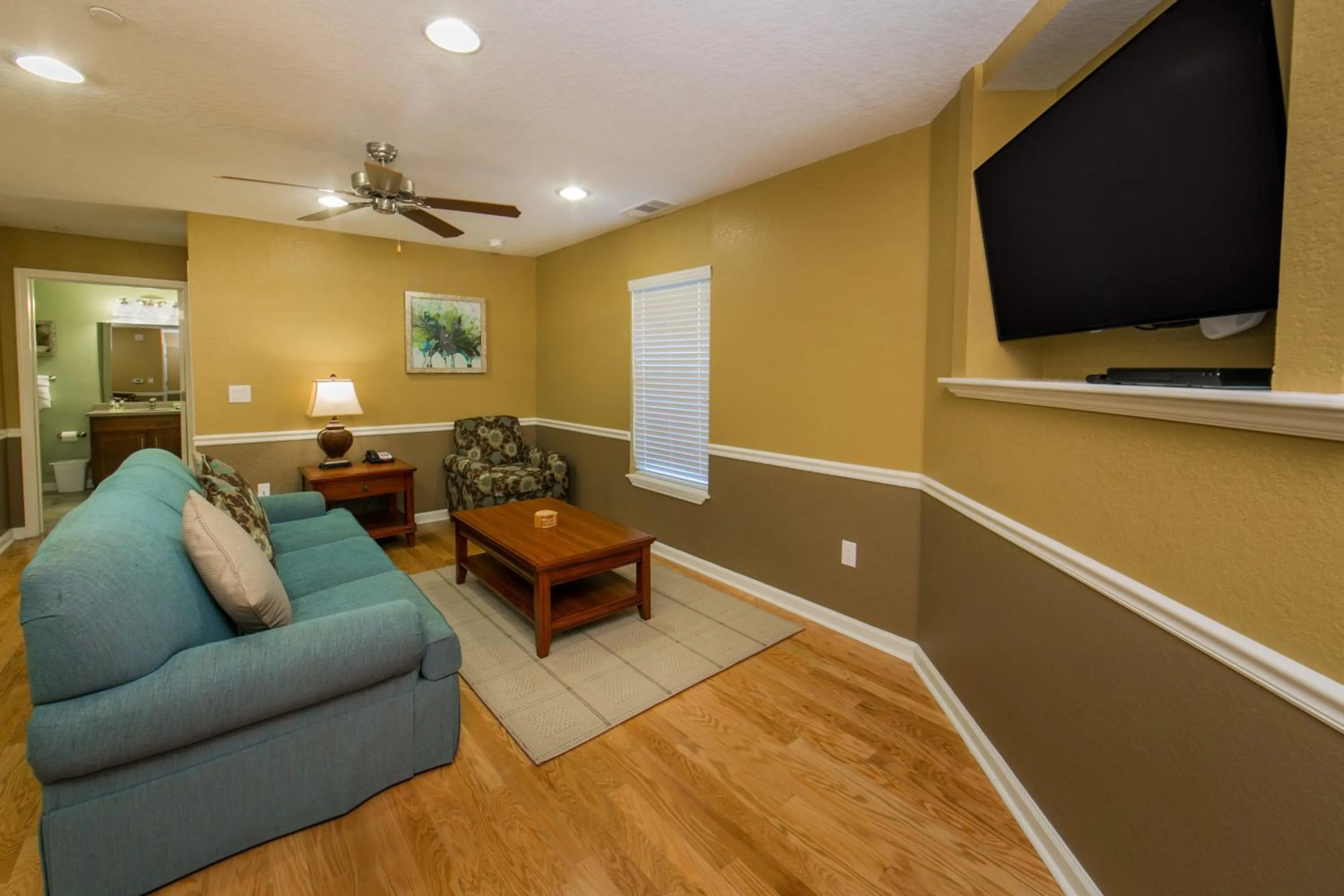 Photo of the whole room in Holiday Inn Club Vacations - Orlando Breeze Resort