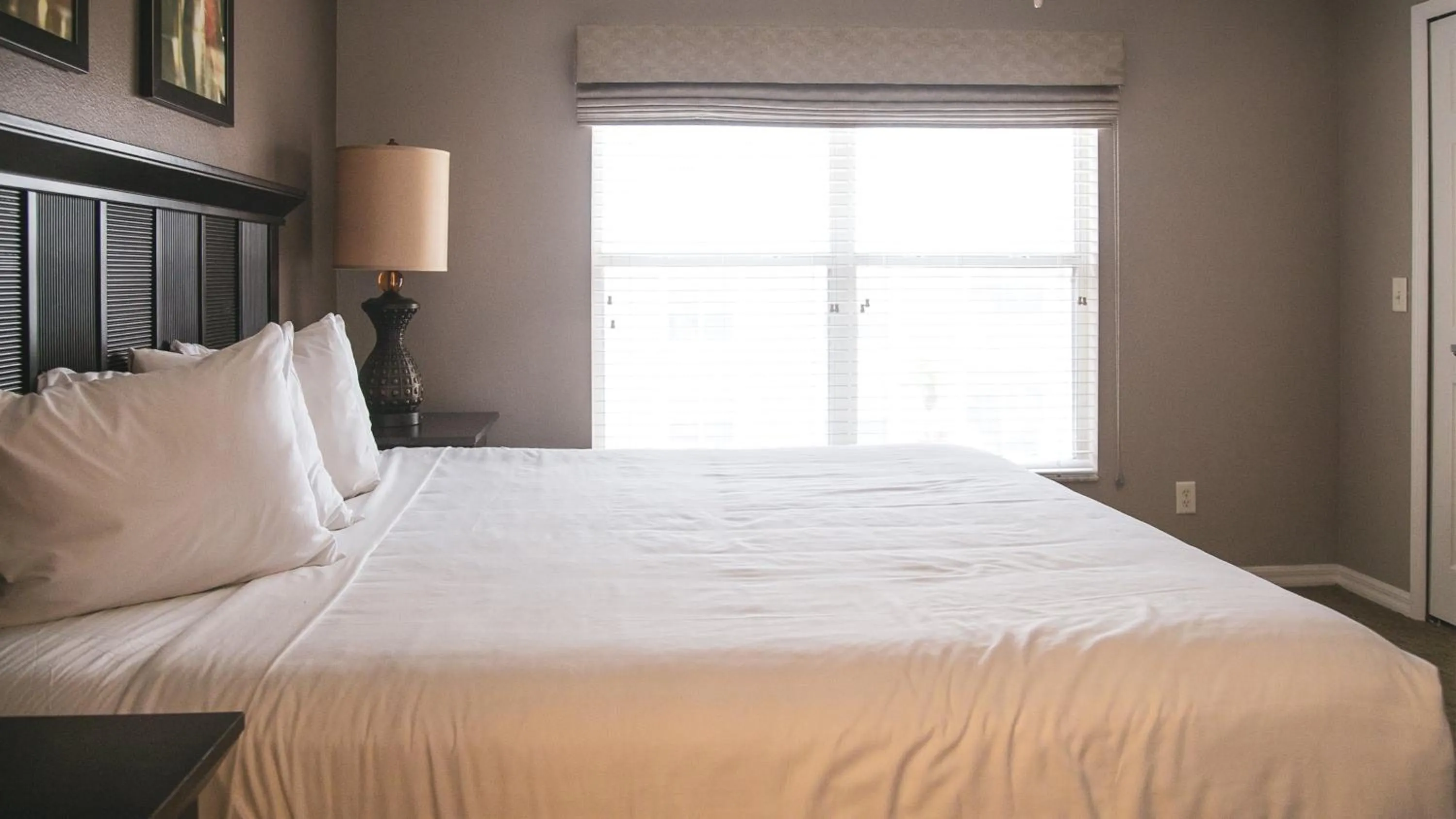 Photo of the whole room, Bed in Holiday Inn Club Vacations - Orlando Breeze Resort