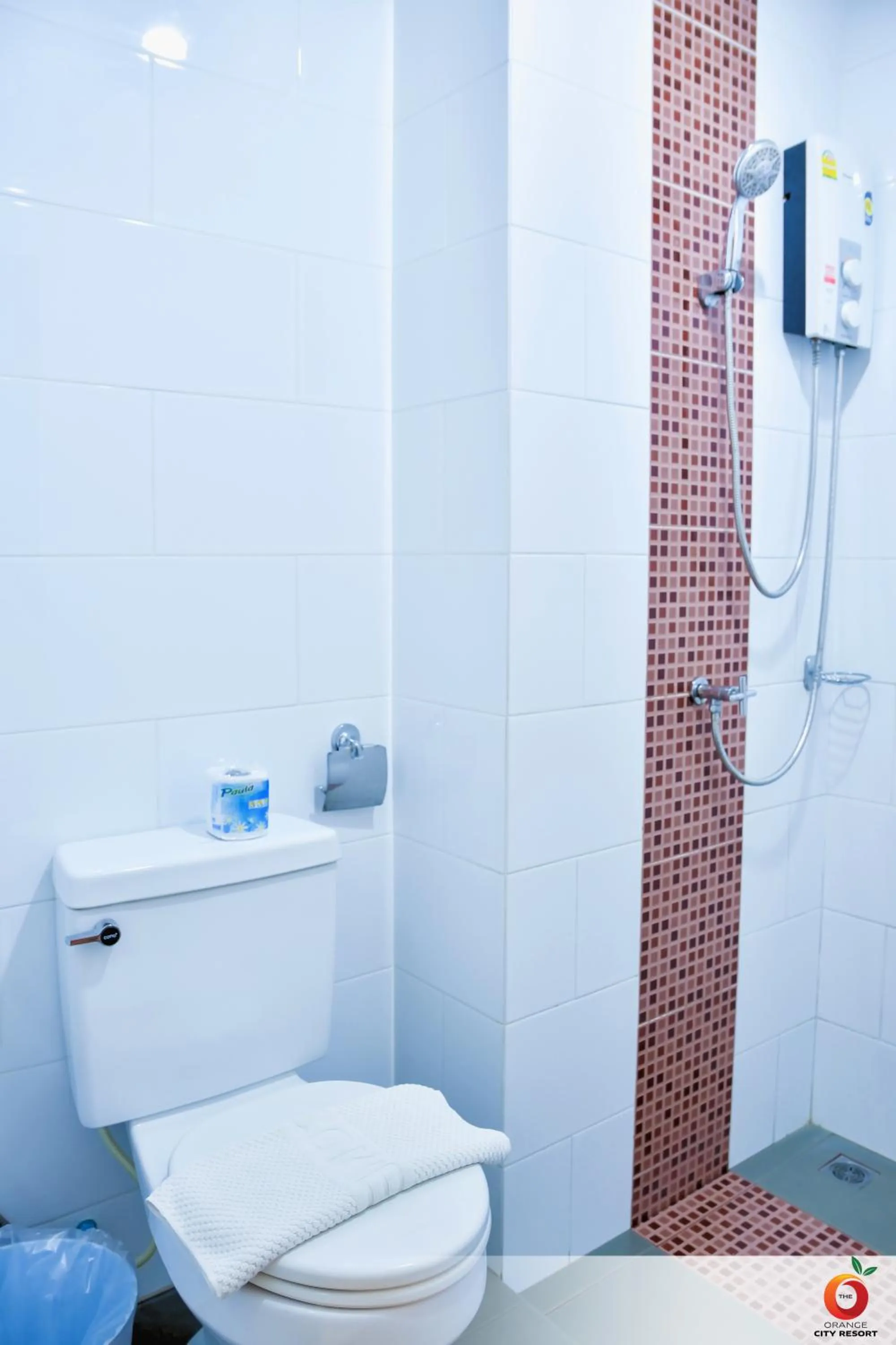Bathroom in The Orange City Resort