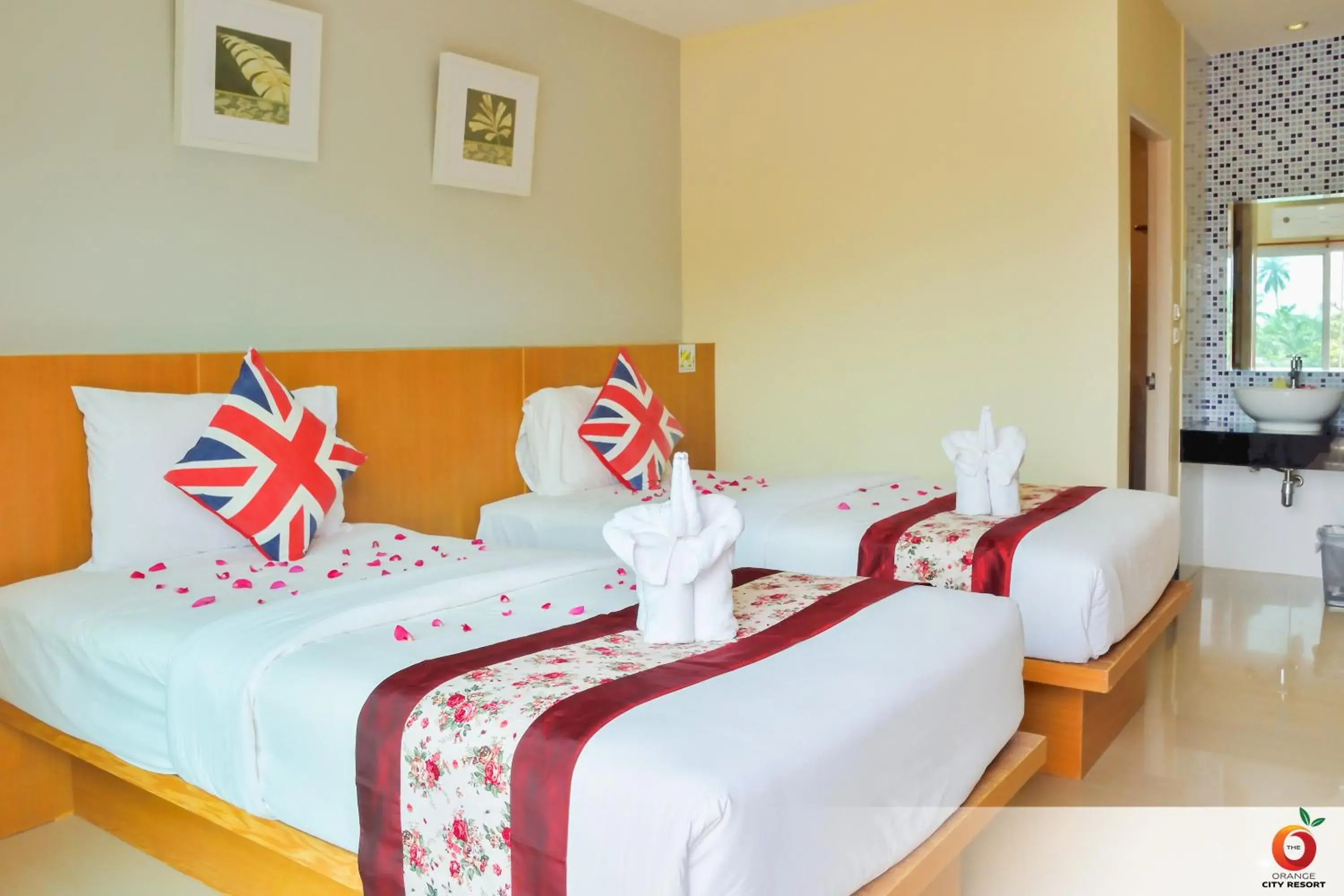 Superior Twin Room in The Orange Resort Superior Twin Room in The Orange Resort