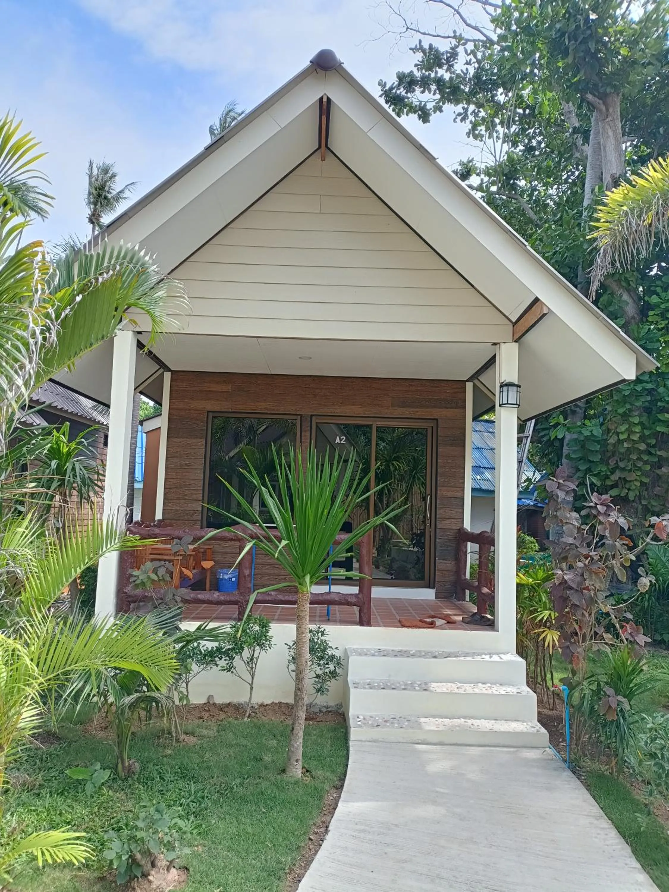 Sea Shell Beach Resort