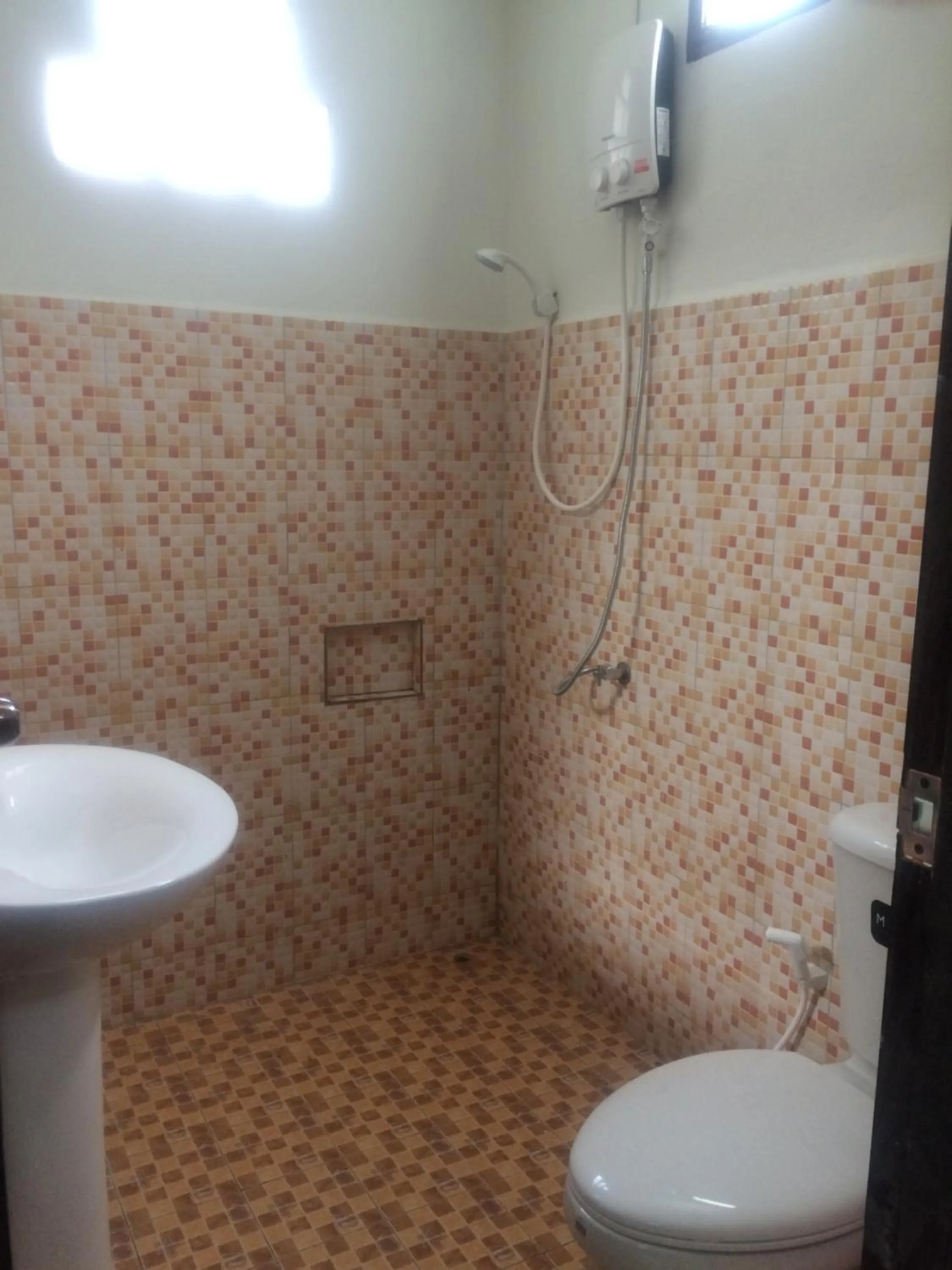 Sea Shell Beach Resort