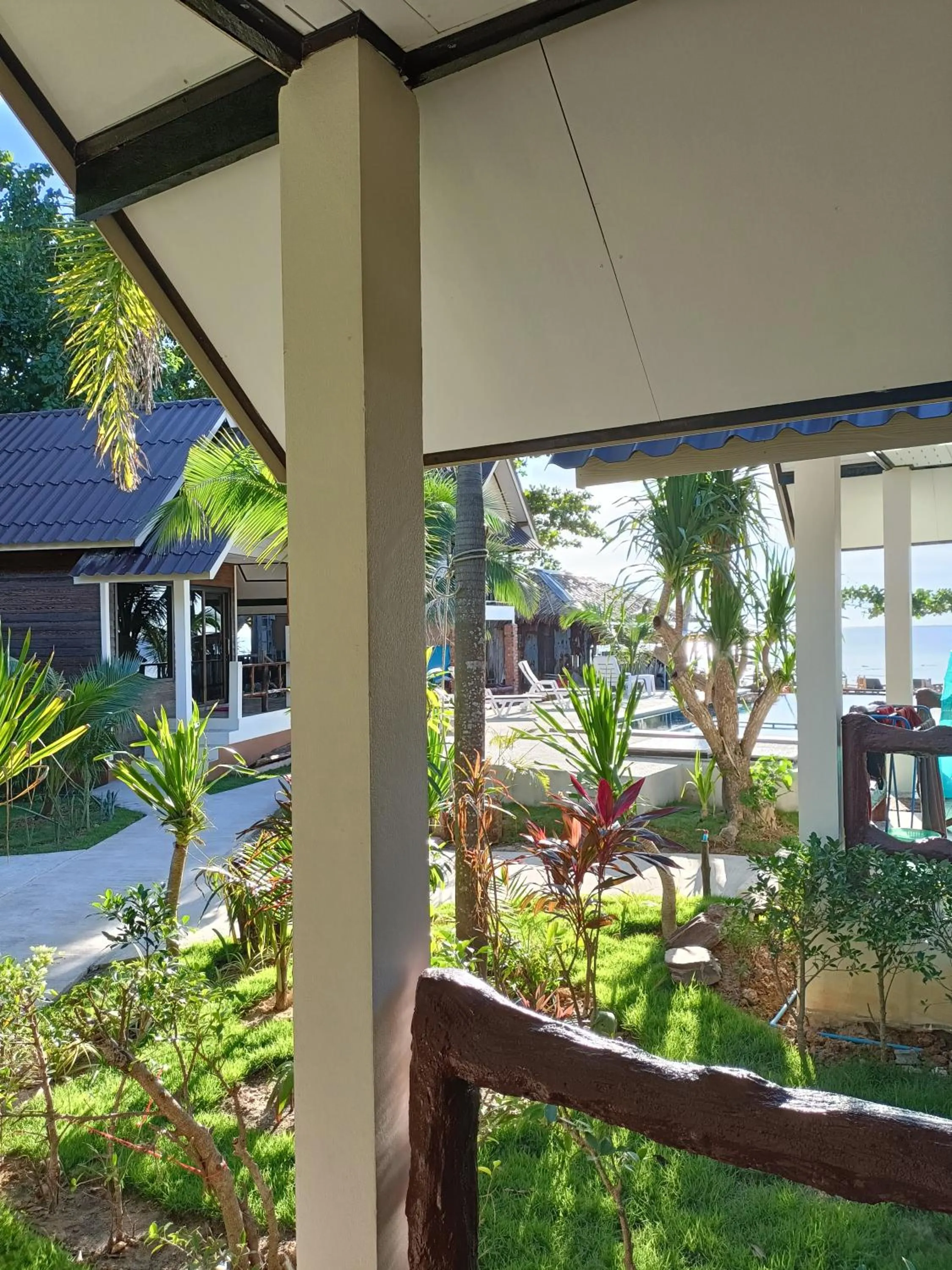 Sea Shell Beach Resort