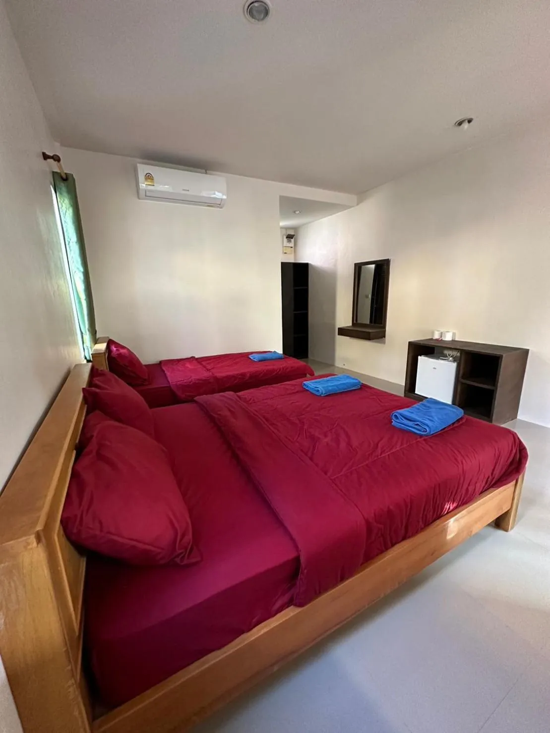 Bed in Sea Shell Beach Resort