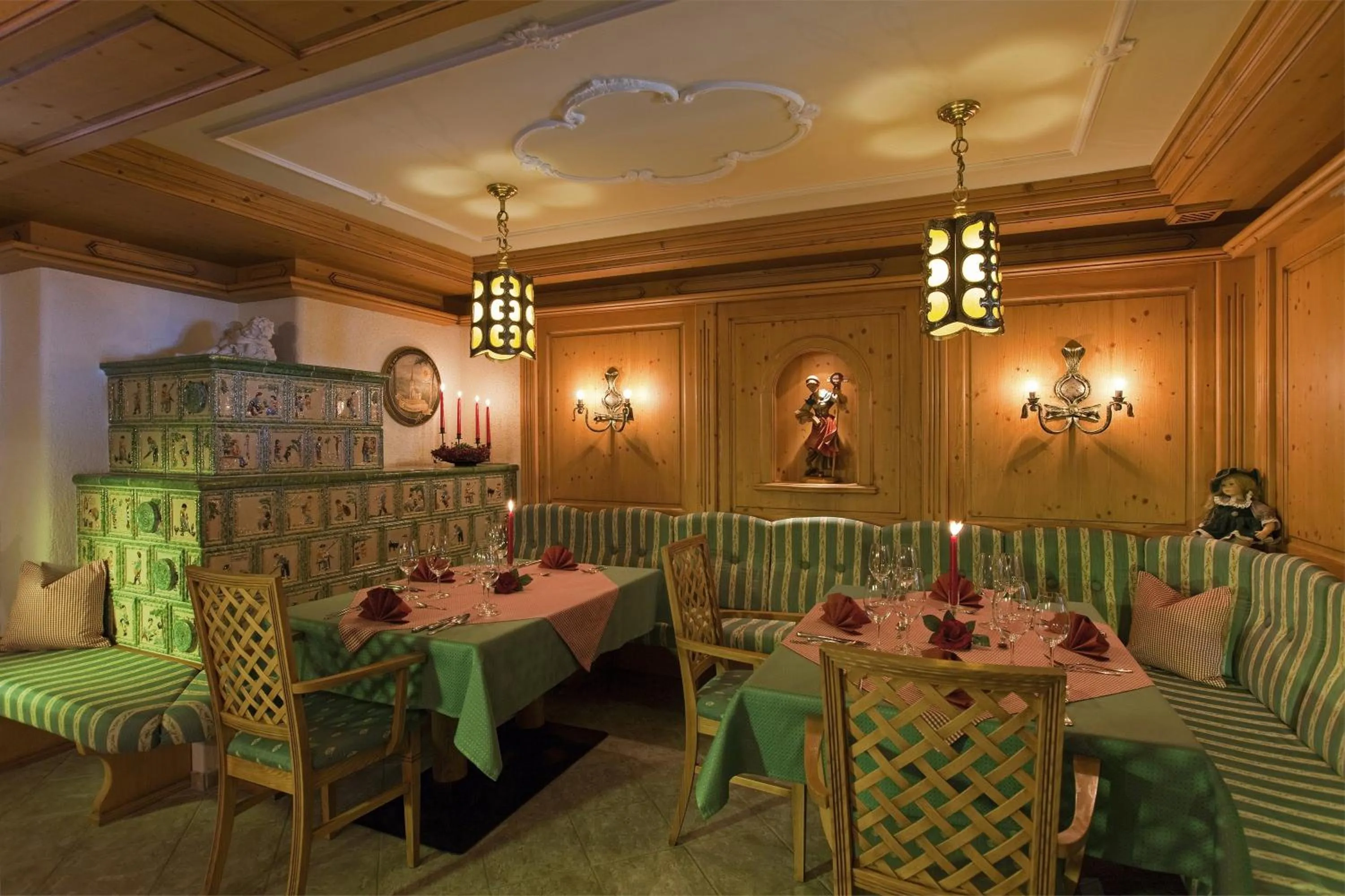 Restaurant/places to eat in Hotel Alpenrose