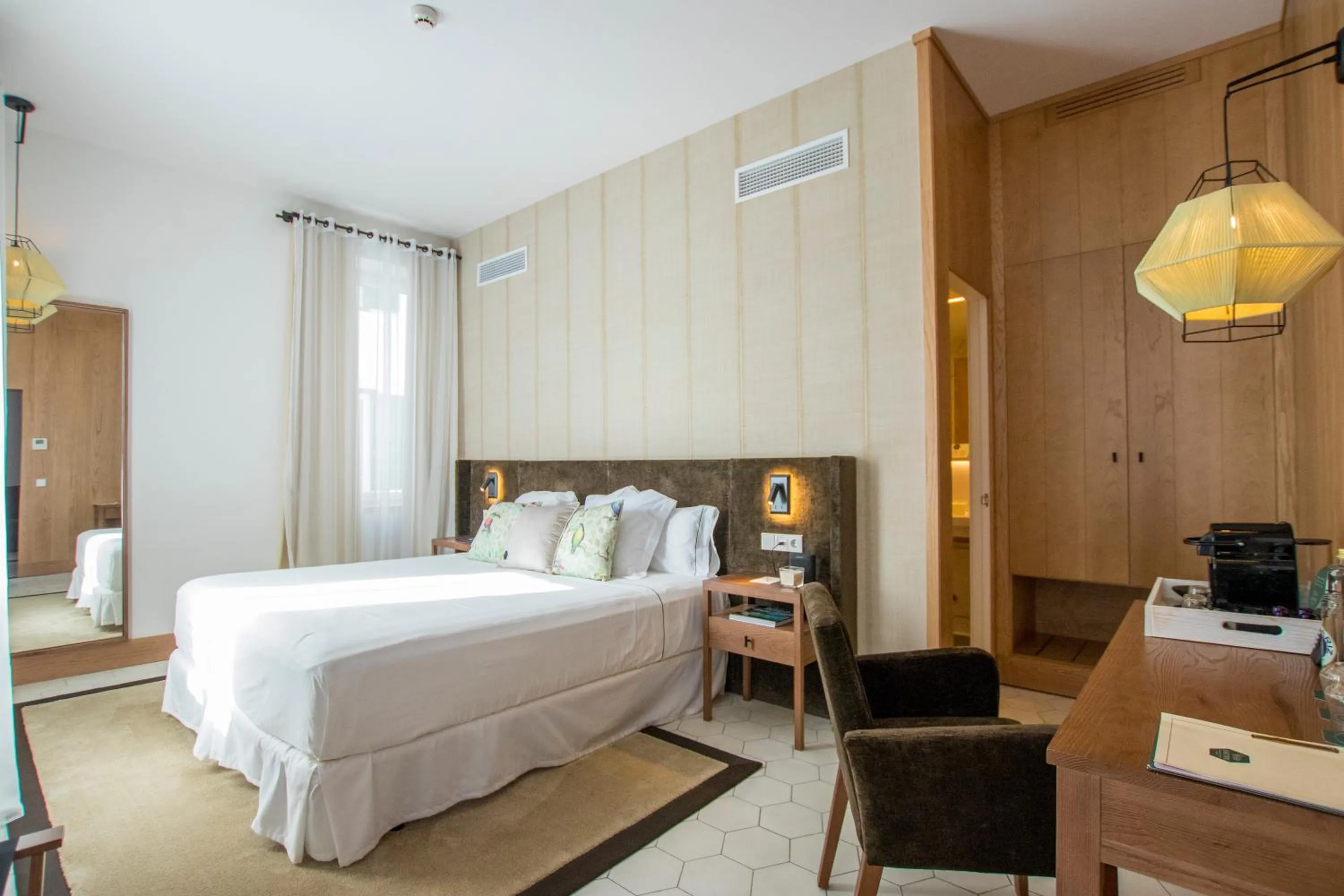 Bed in Boutique Hotel Sant Roc & Spa