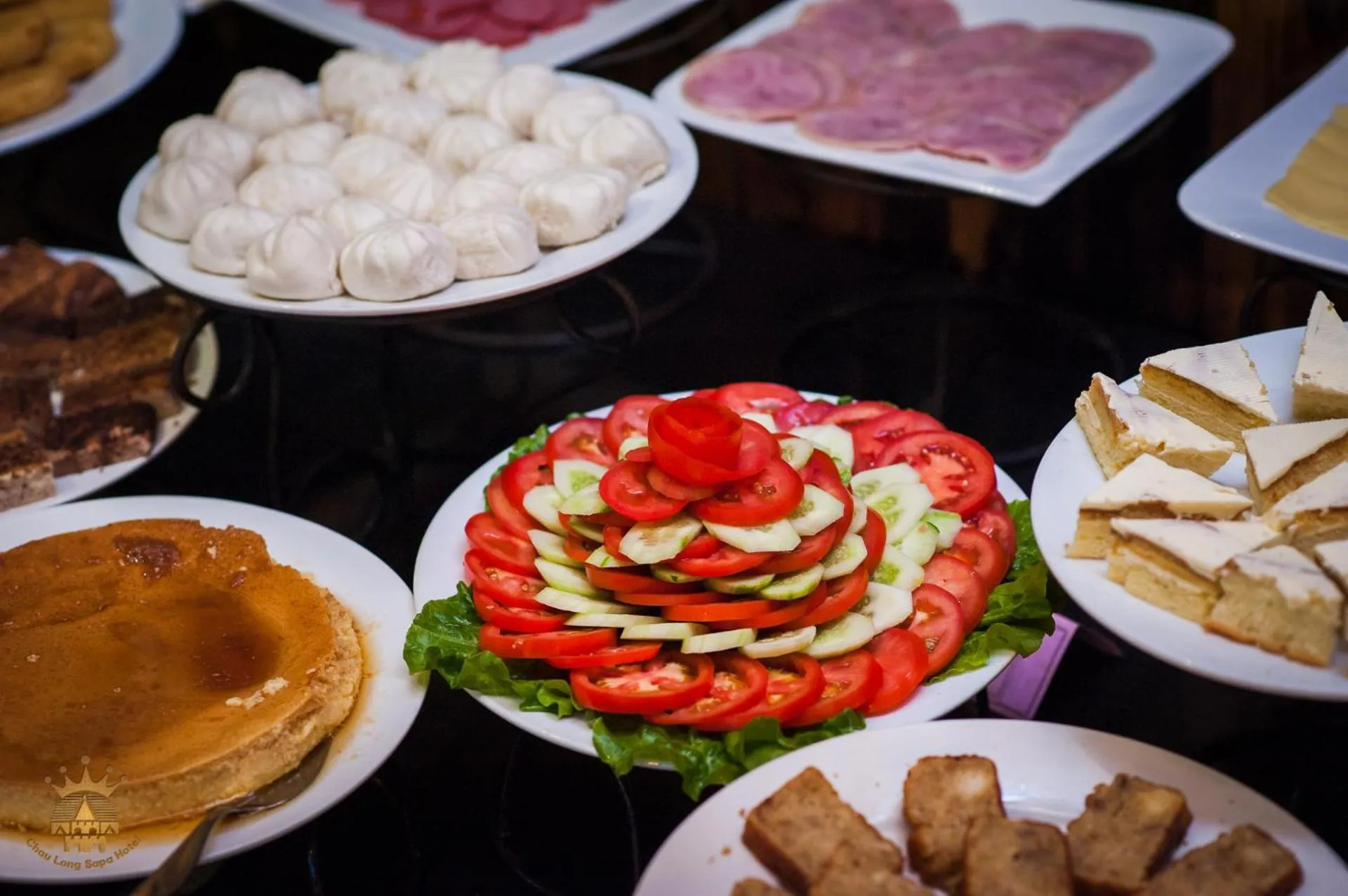 Buffet breakfast in Chau Long Sapa 2 Hotel