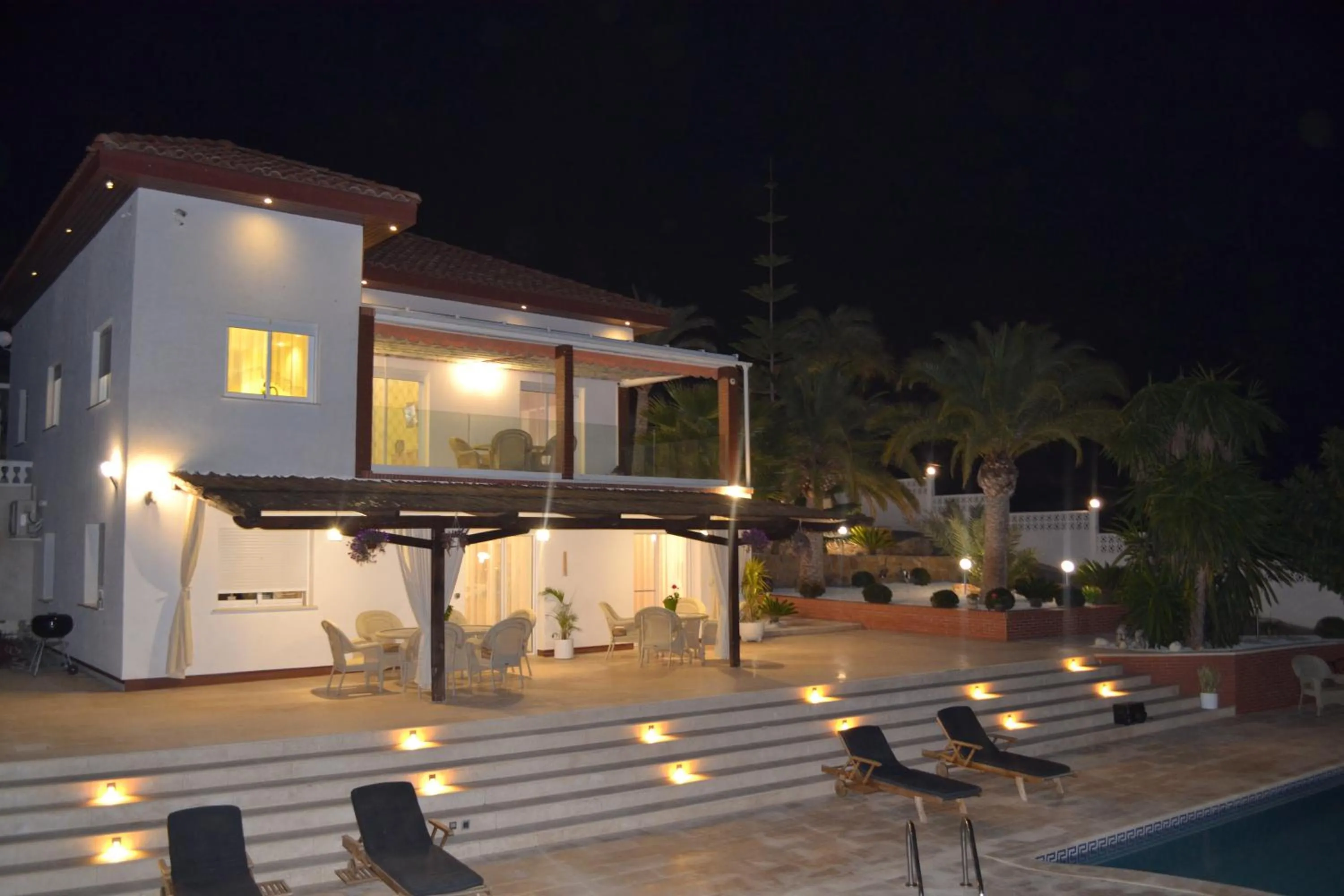Property building in Villa Altavista El Campello, Alicante