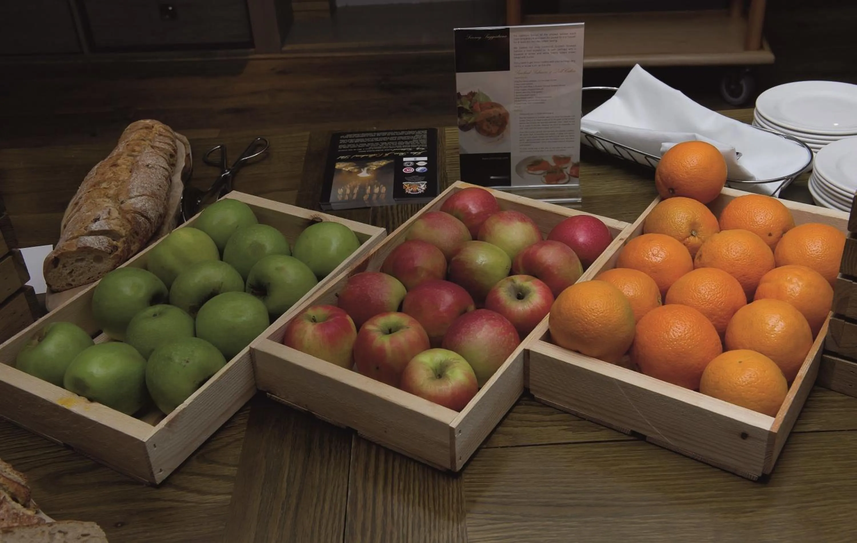 Restaurant/places to eat in Macdonald Windsor