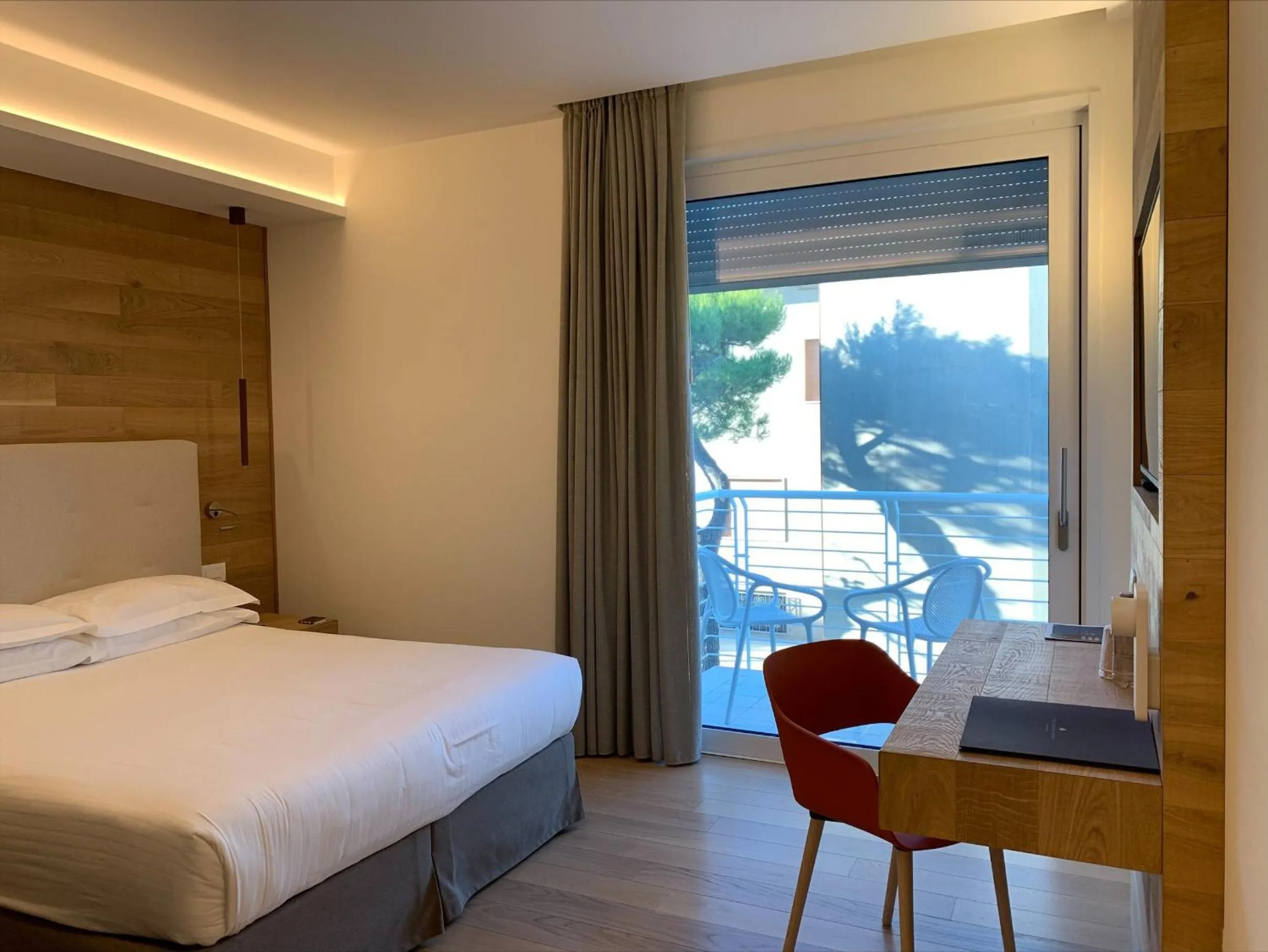 Bedroom, Bed in The Green Park Hotel WellnessSpa & Restaurant