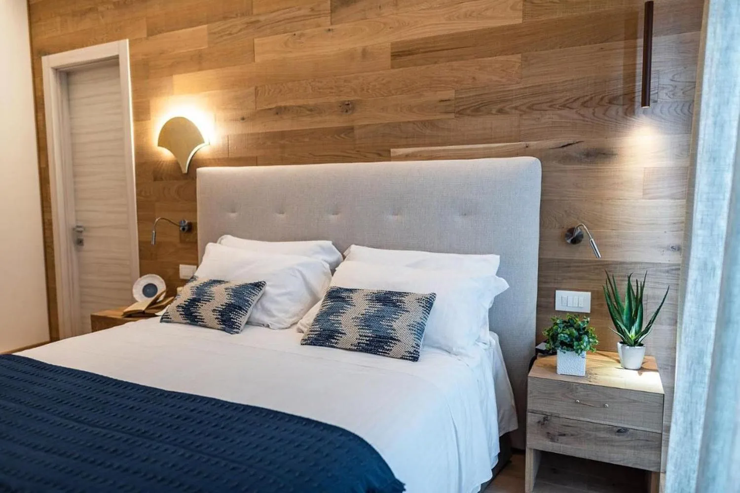 Bed in The Green Park Hotel WellnessSpa & Restaurant