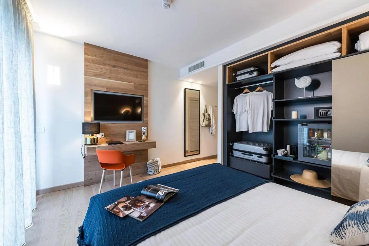 Bed in The Green Park Hotel WellnessSpa & Restaurant