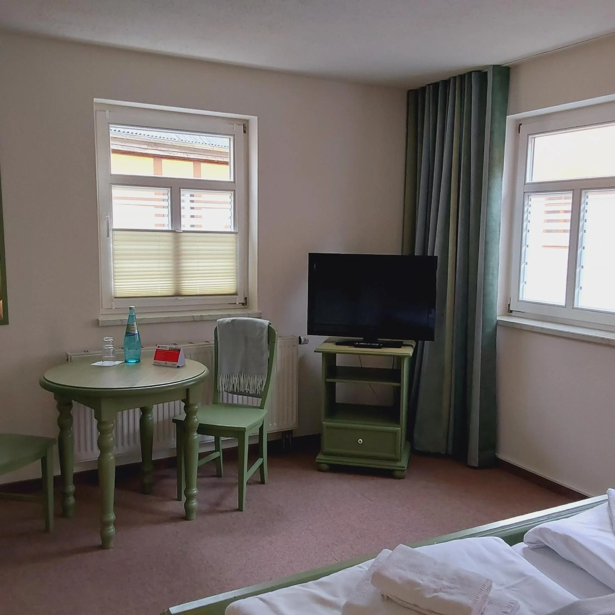 Photo of the whole room, Bed in Bed and Breakfast Wehlen