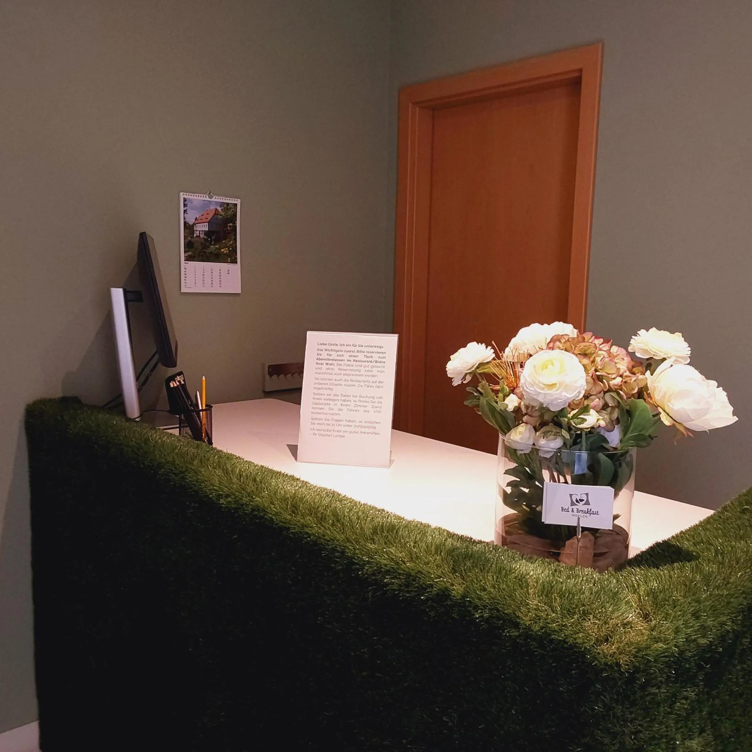 Property building in Bed and Breakfast Wehlen