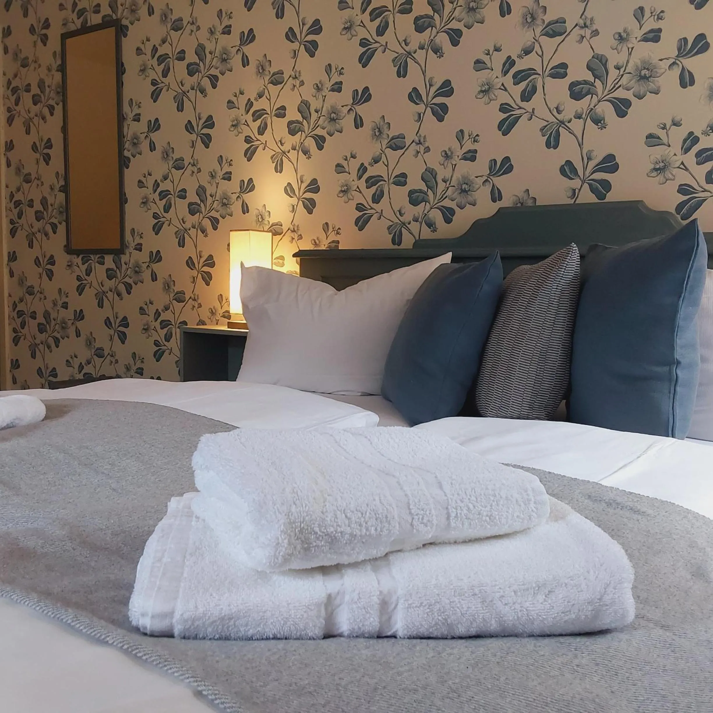 Bed in Bed and Breakfast Wehlen