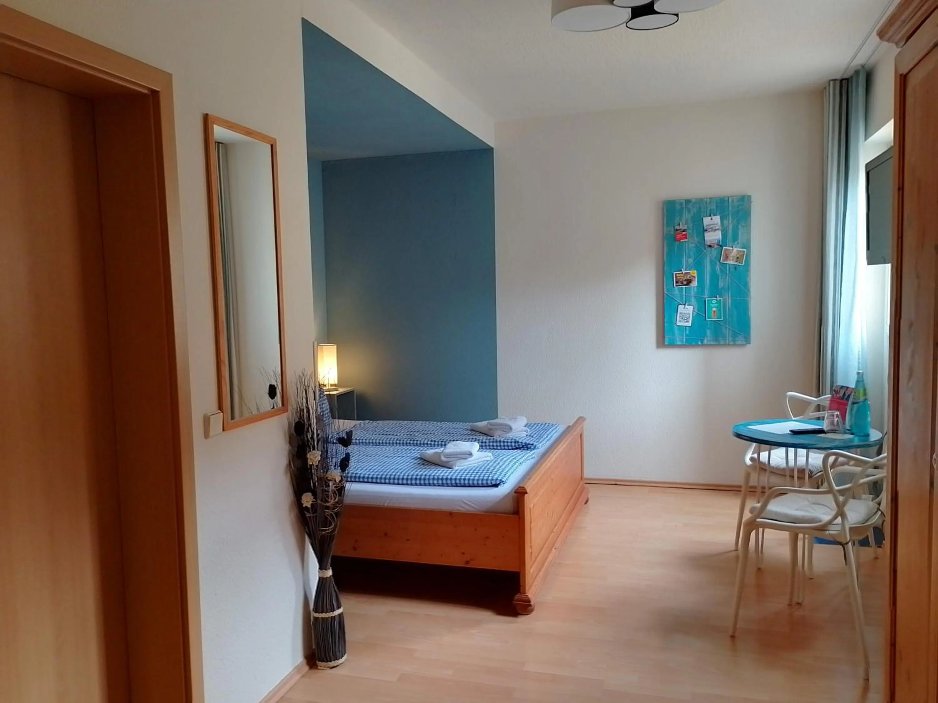 Photo of the whole room, Bed in Bed and Breakfast Wehlen