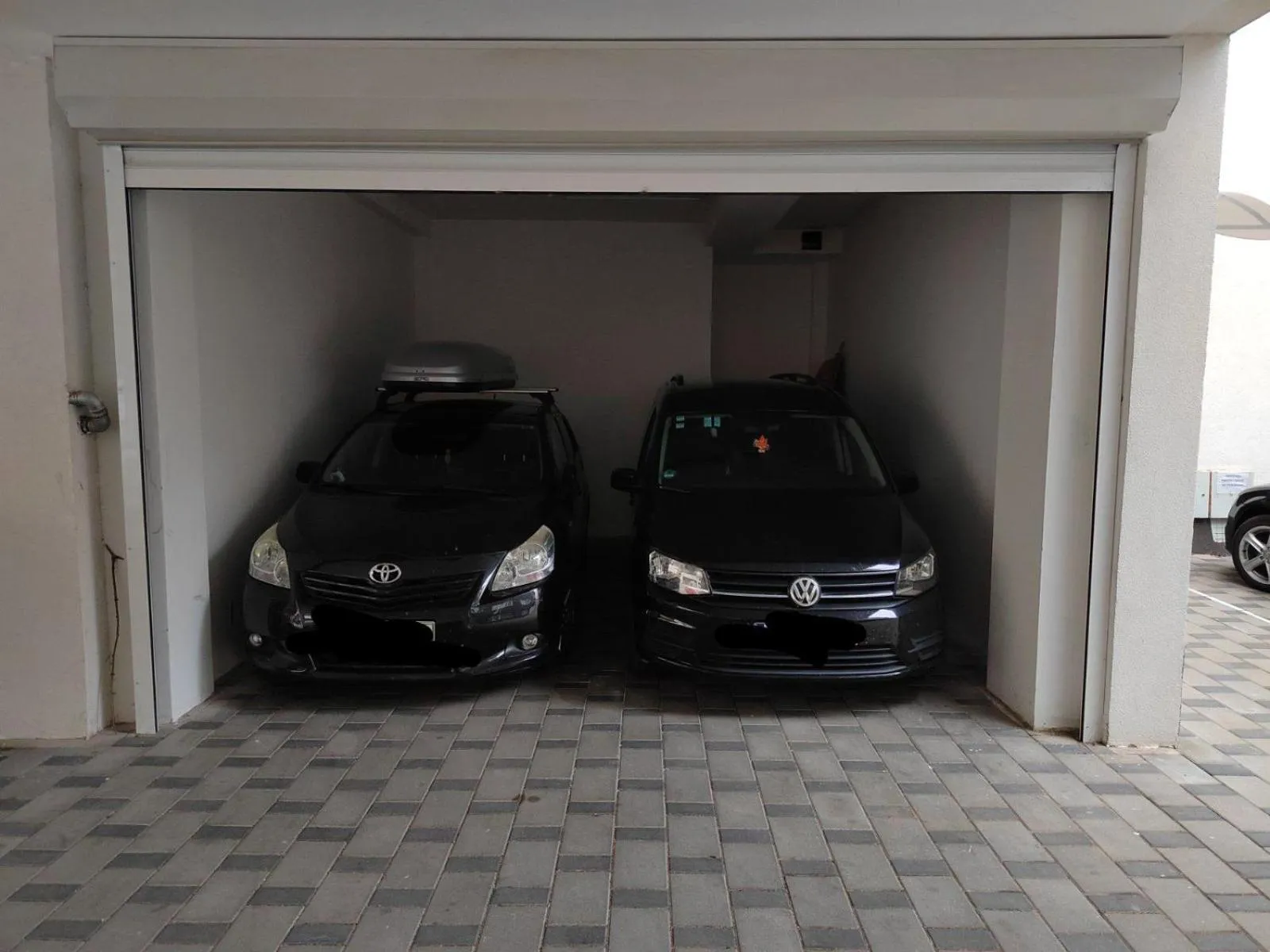 Parking in Bed and Breakfast Majesty