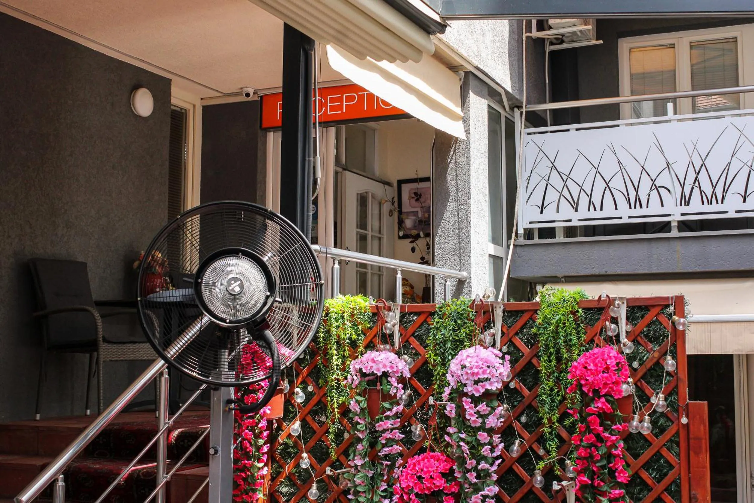 Garden in Bed and Breakfast Majesty